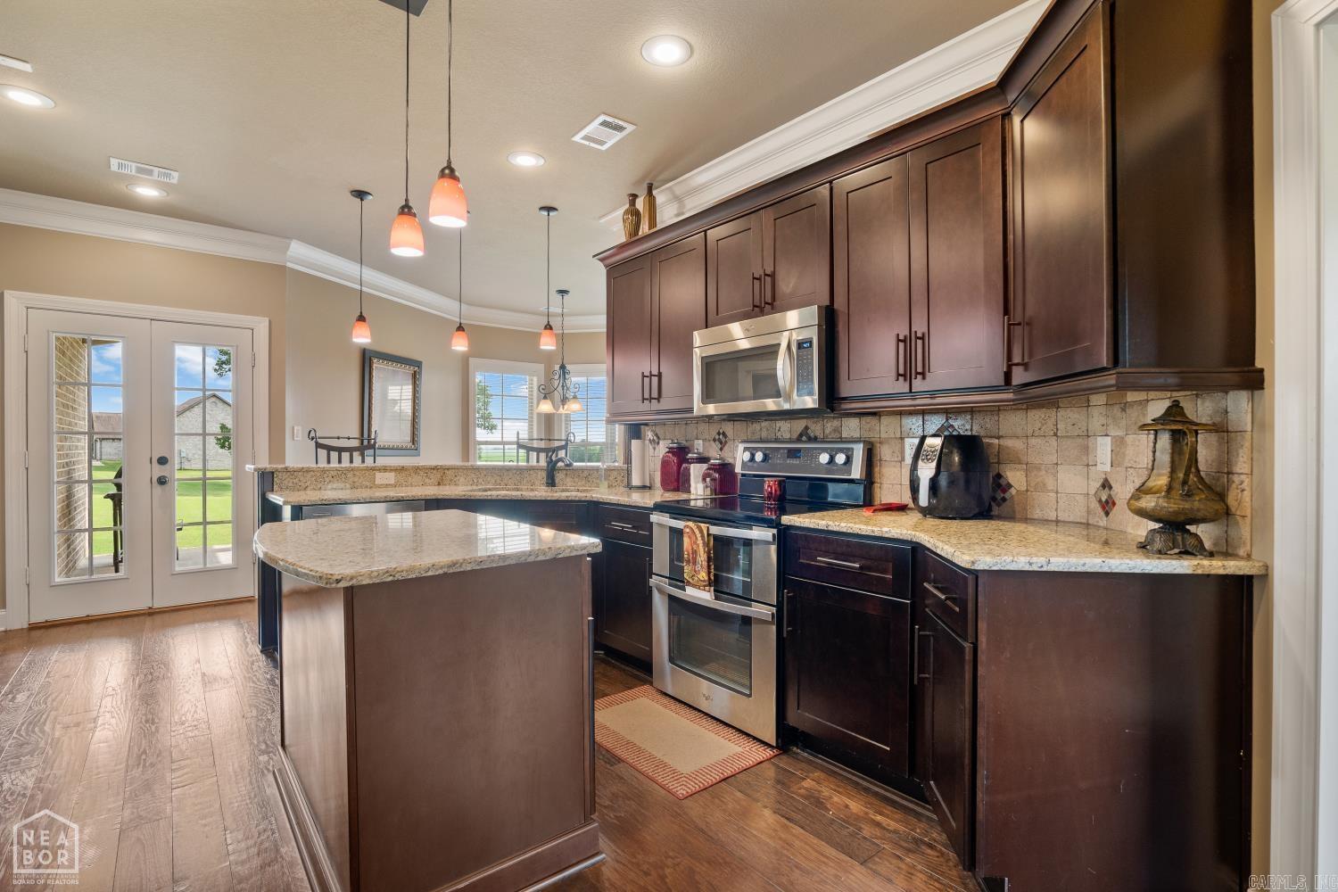 Metes & Bounds - Residential