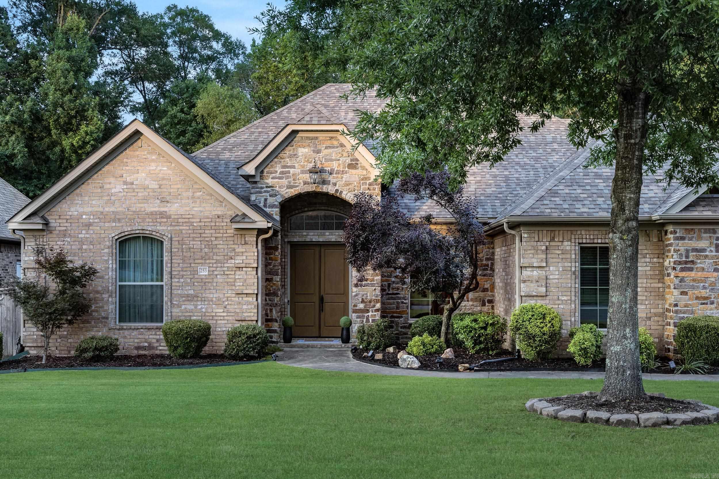 MAUMELLE VALLEY ESTATES - Residential
