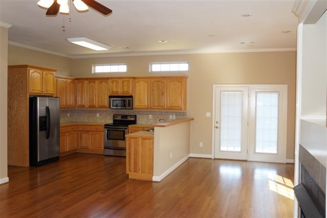 BASE MEADOWS ADDN - Residential
