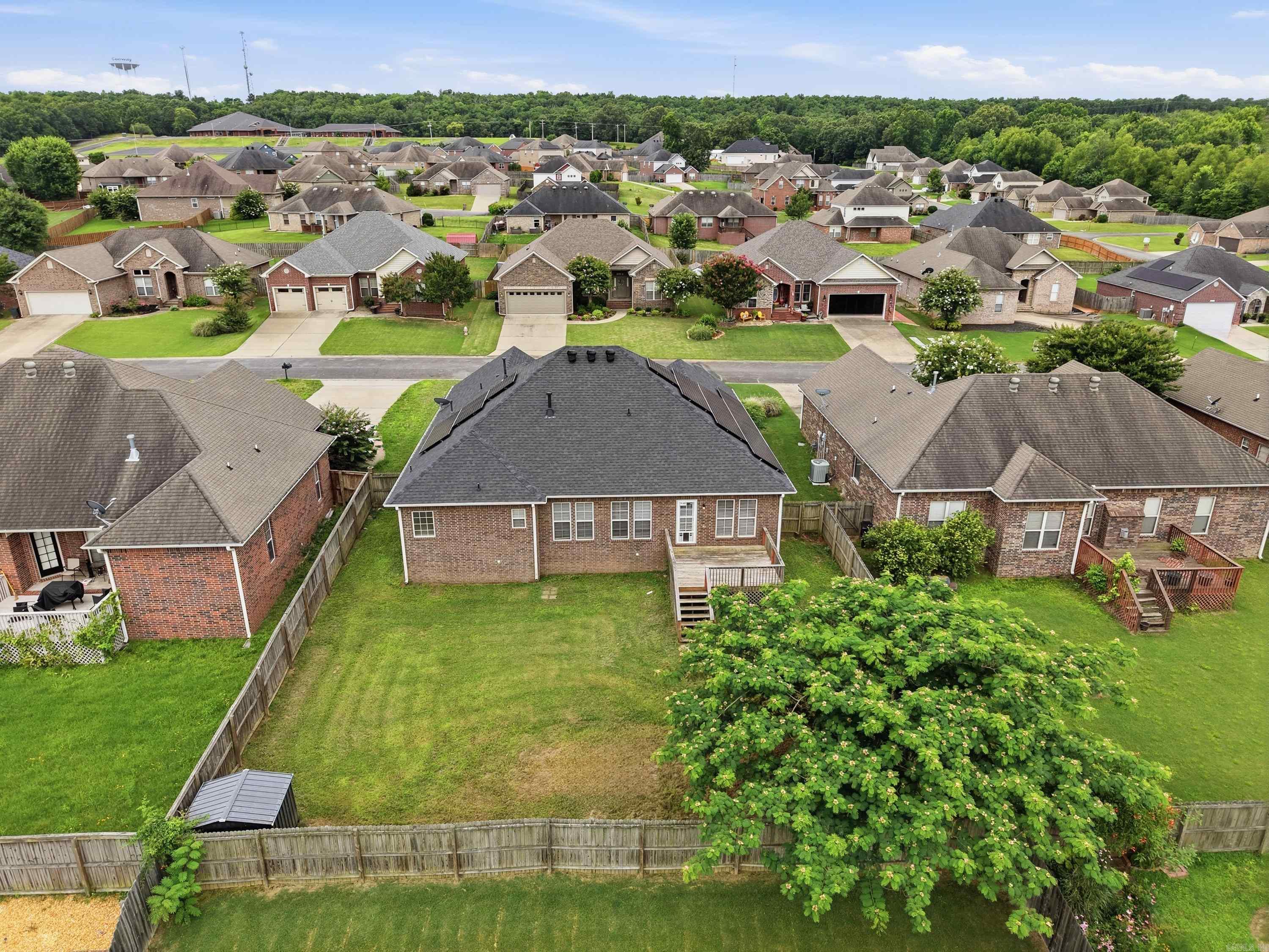 NORTH HILLS SUB - Residential