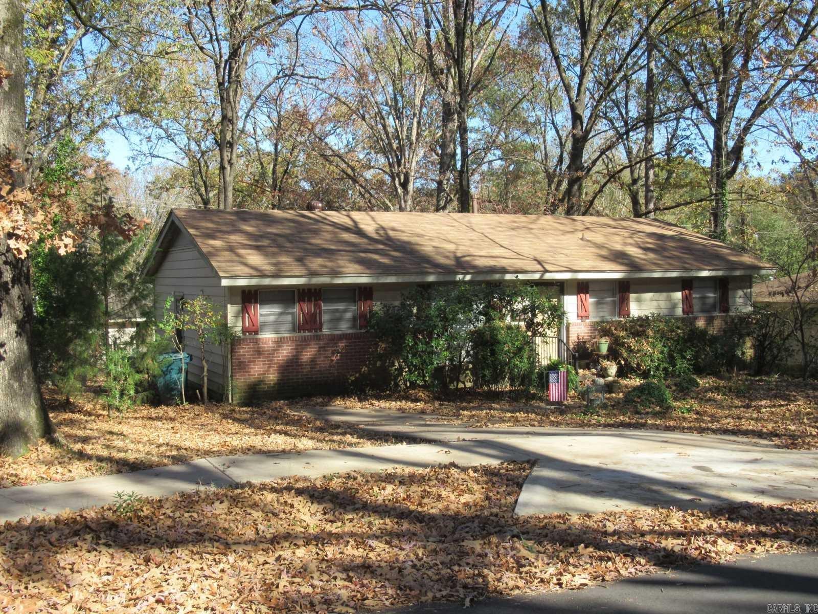 WAKEFIELD VILLAGE - Residential