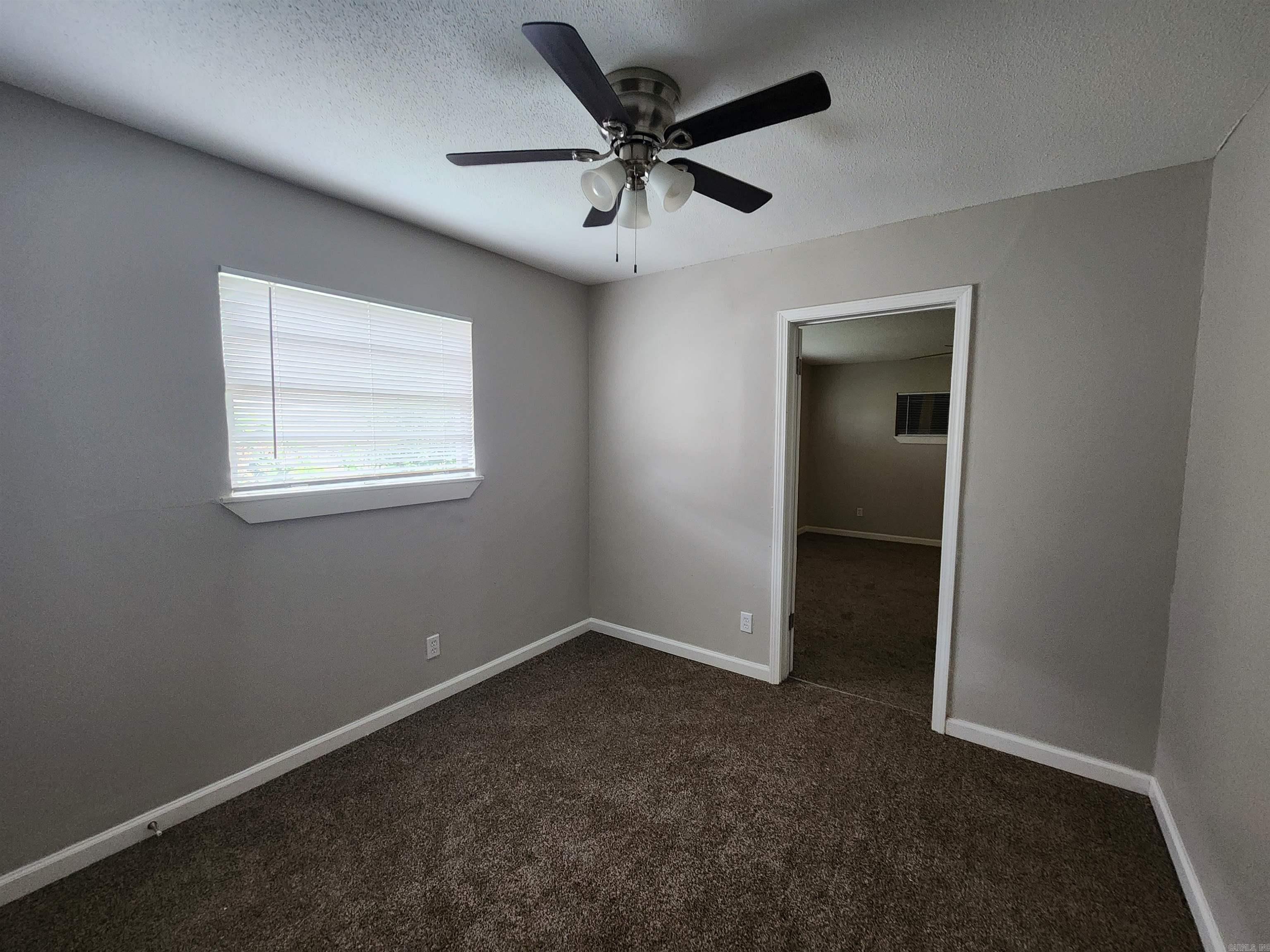 GLENVIEW - Residential