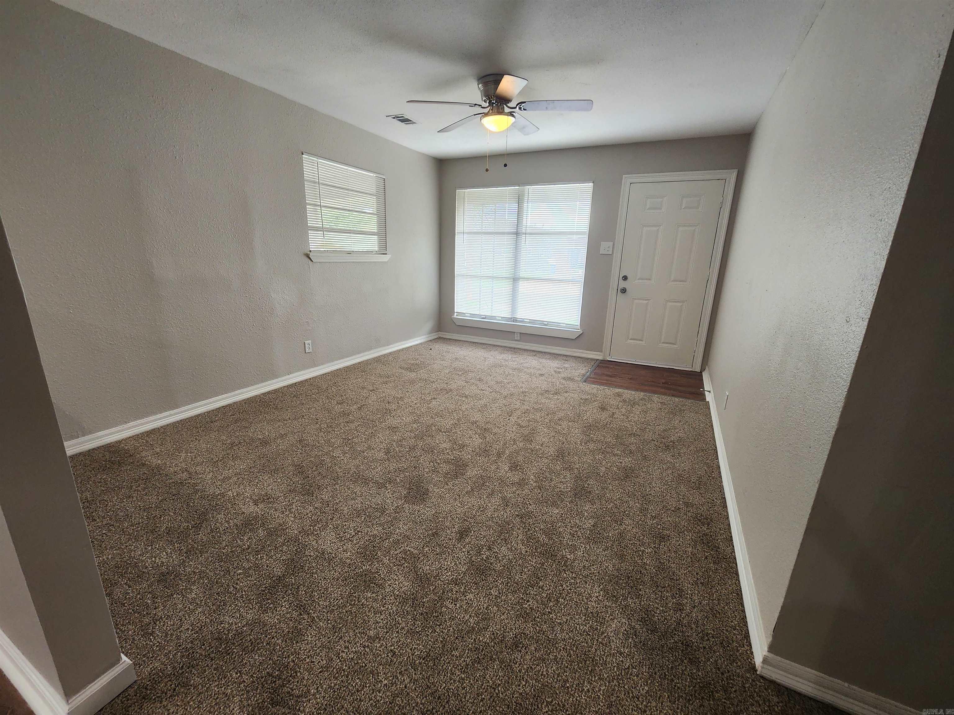 GLENVIEW - Residential