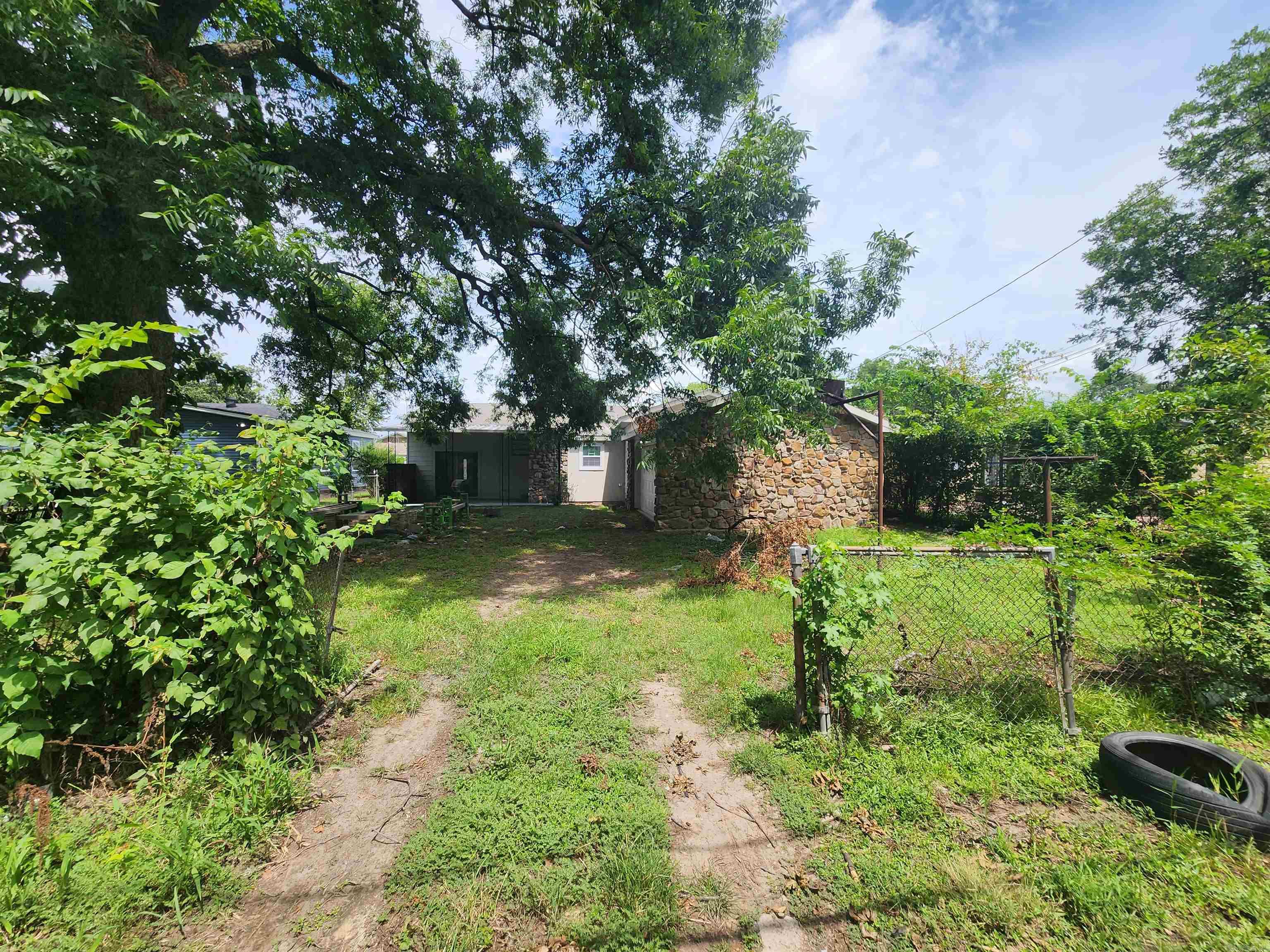 GLENVIEW - Residential