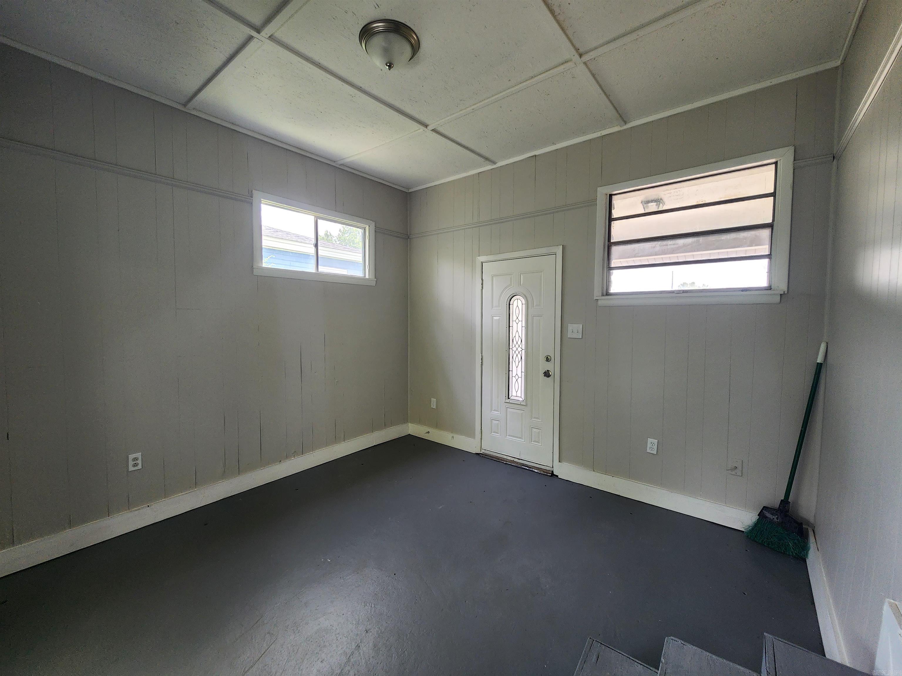 GLENVIEW - Residential