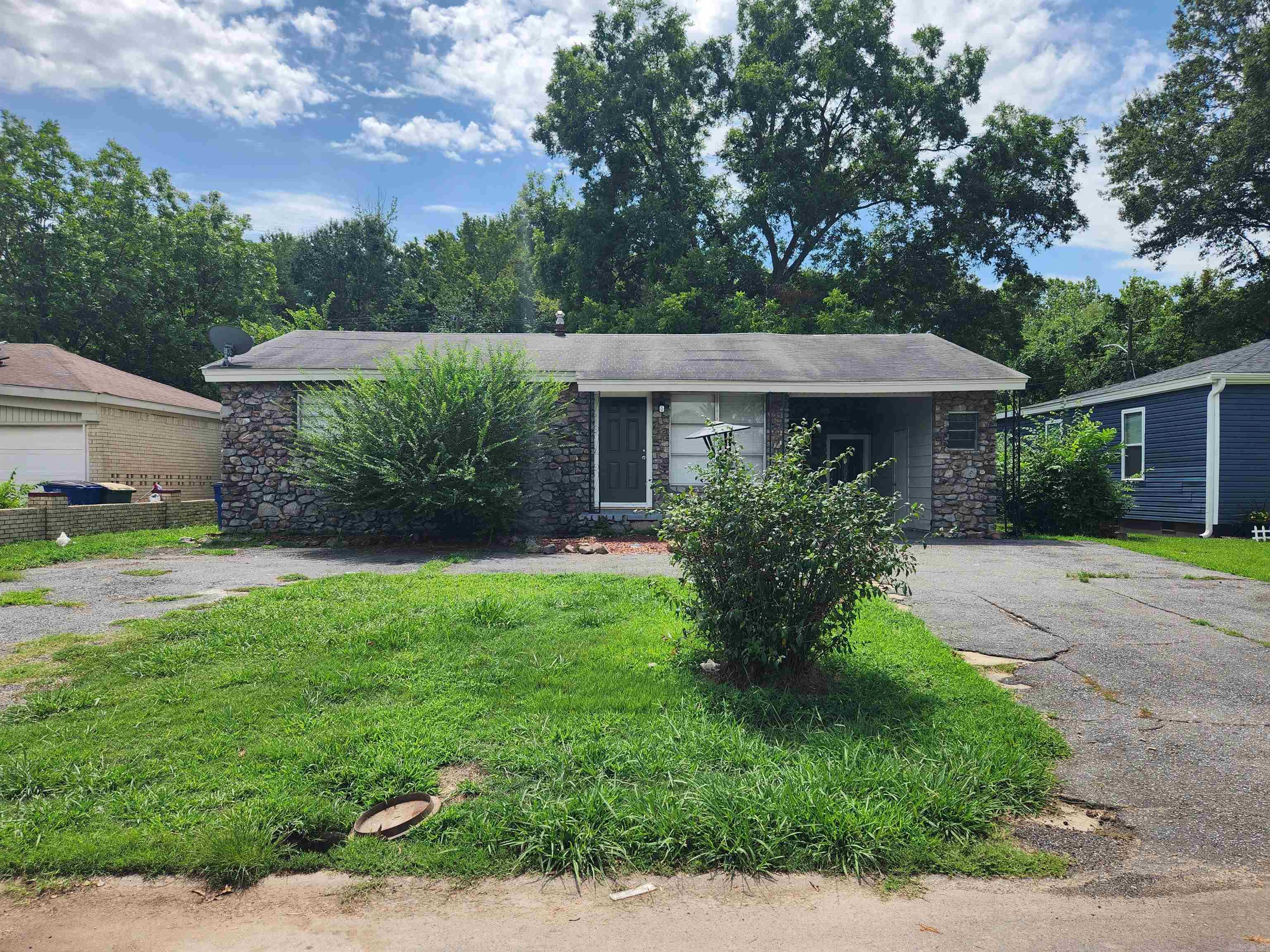 GLENVIEW - Residential