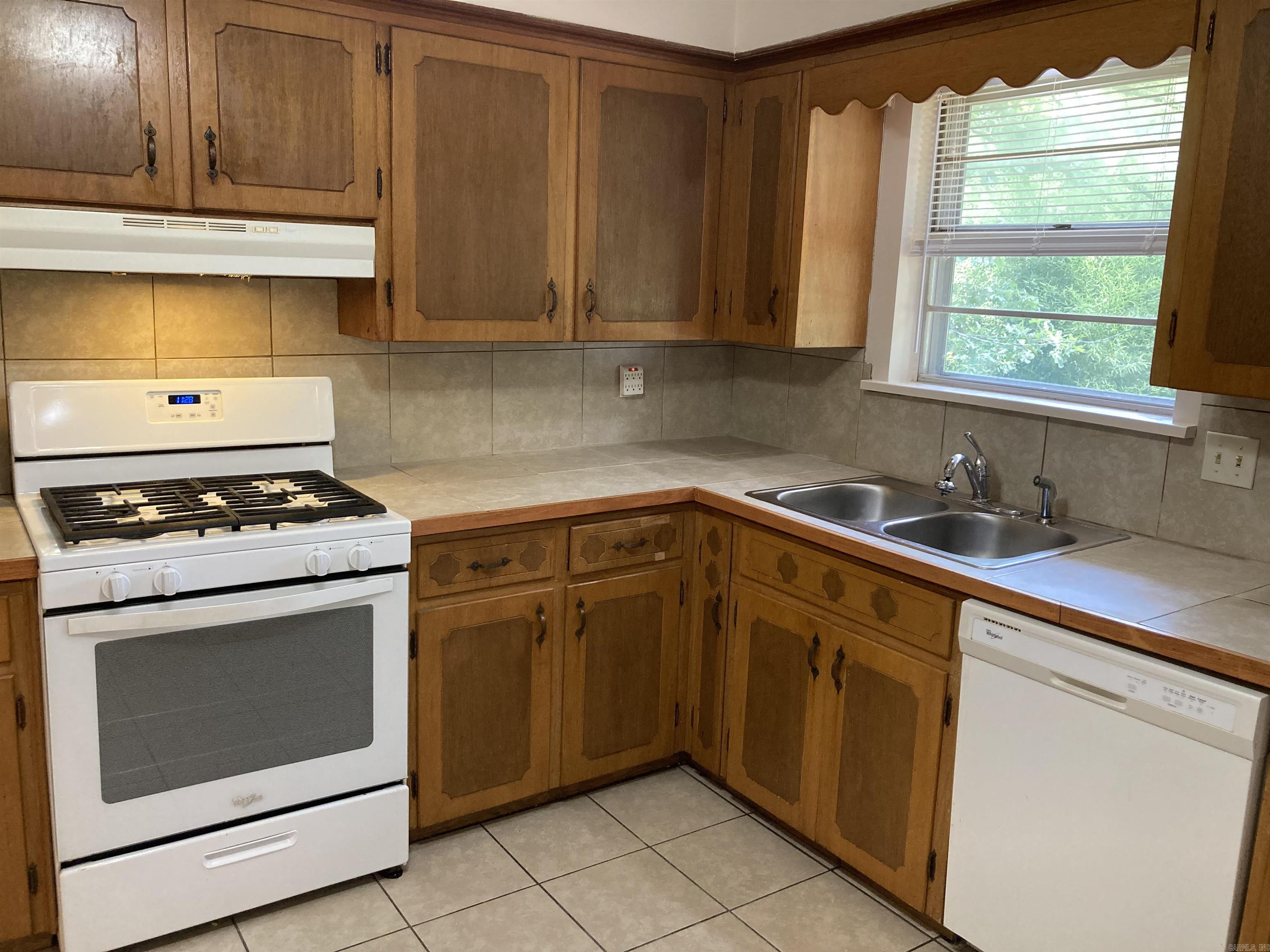 HEATHERFIELD - Residential