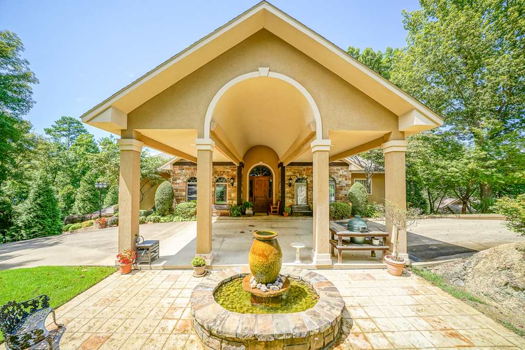 NORTHWOODS ESTATES - Residential