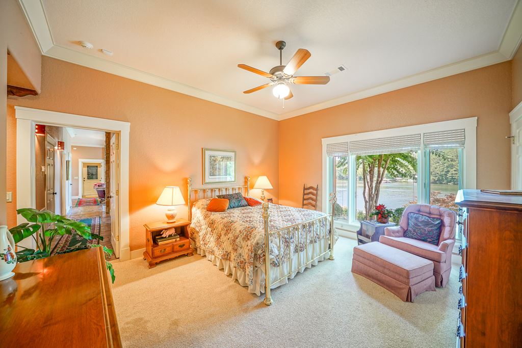NORTHWOODS ESTATES - Residential