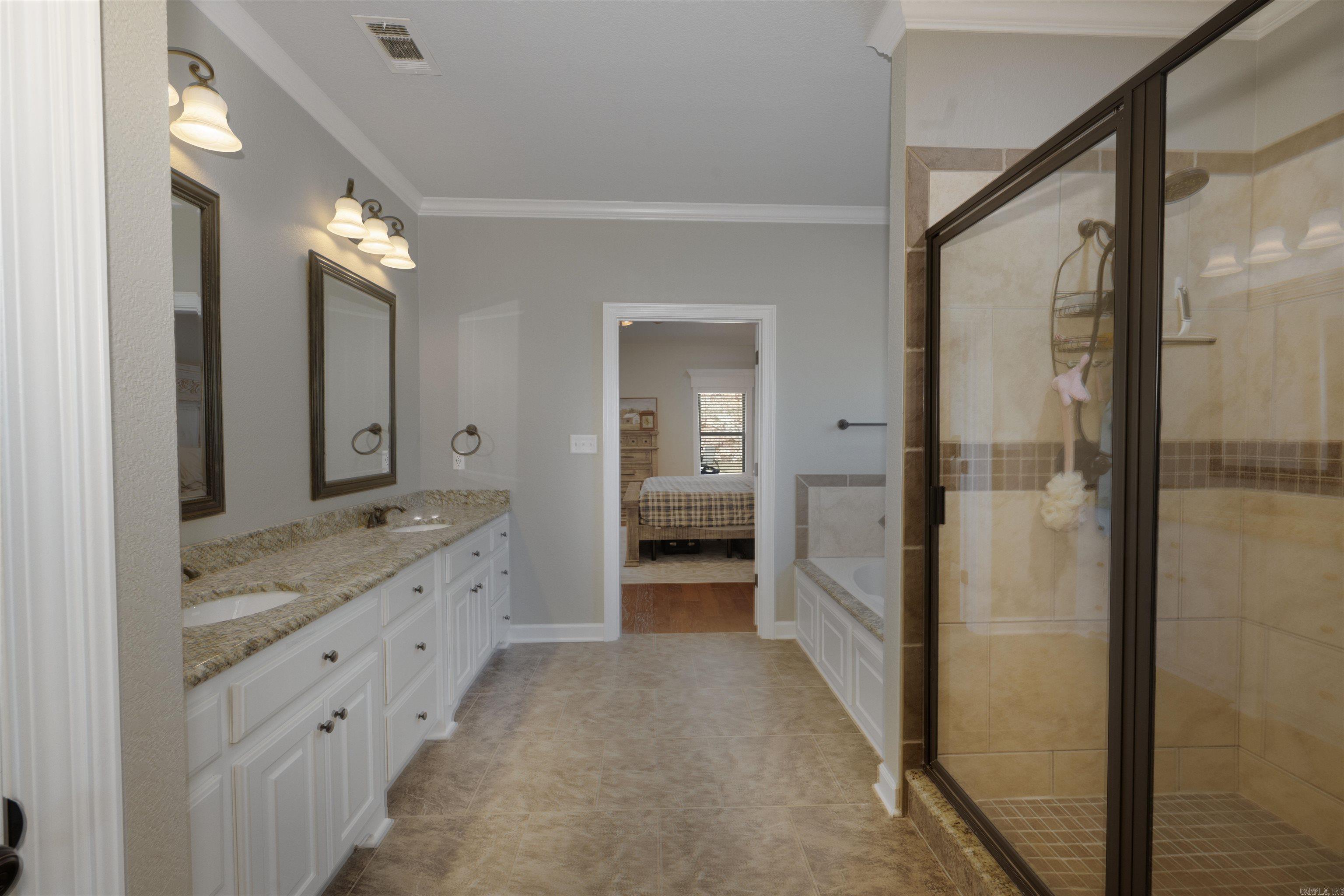 STONEHILL - Residential