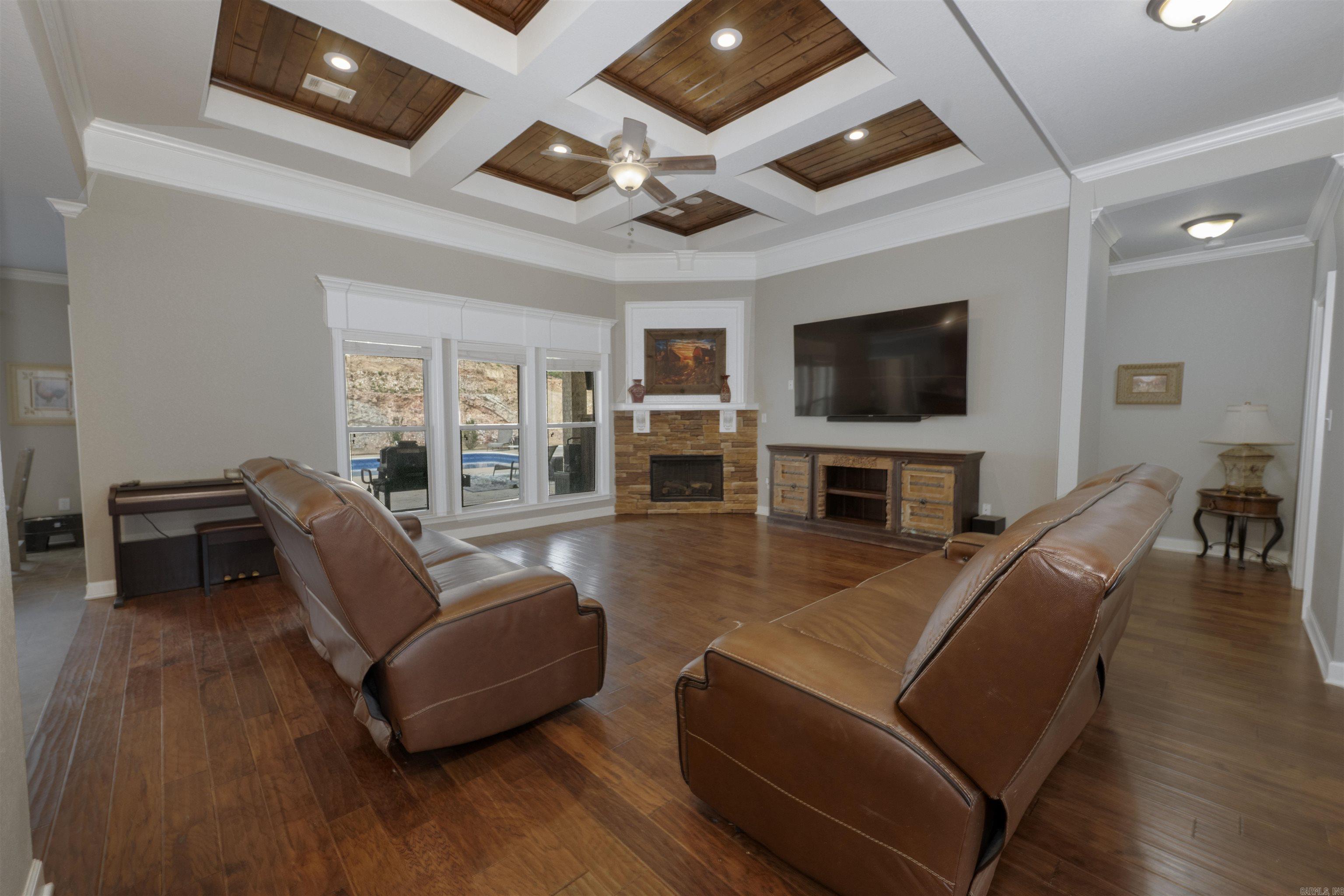 STONEHILL - Residential