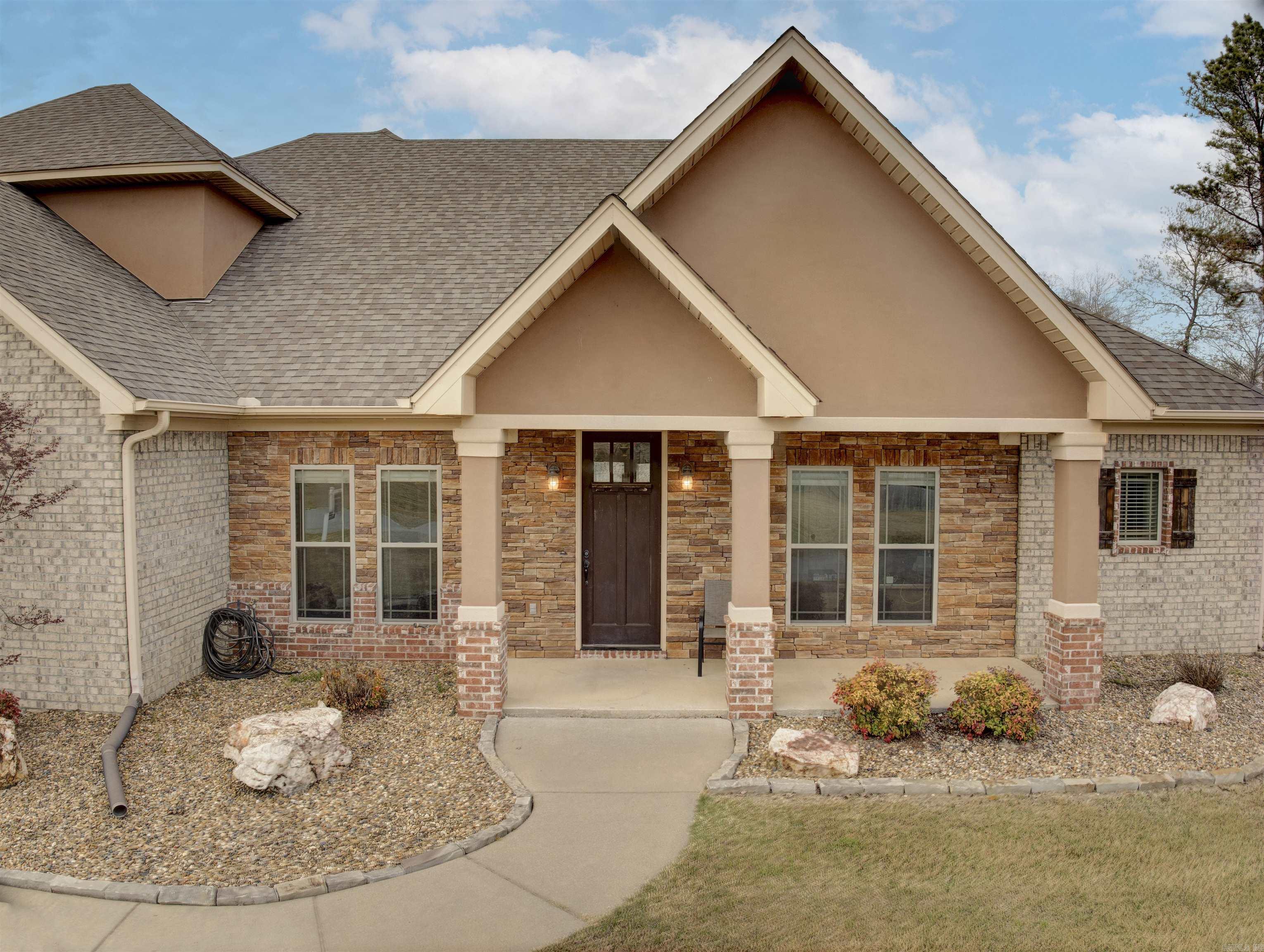 STONEHILL - Residential