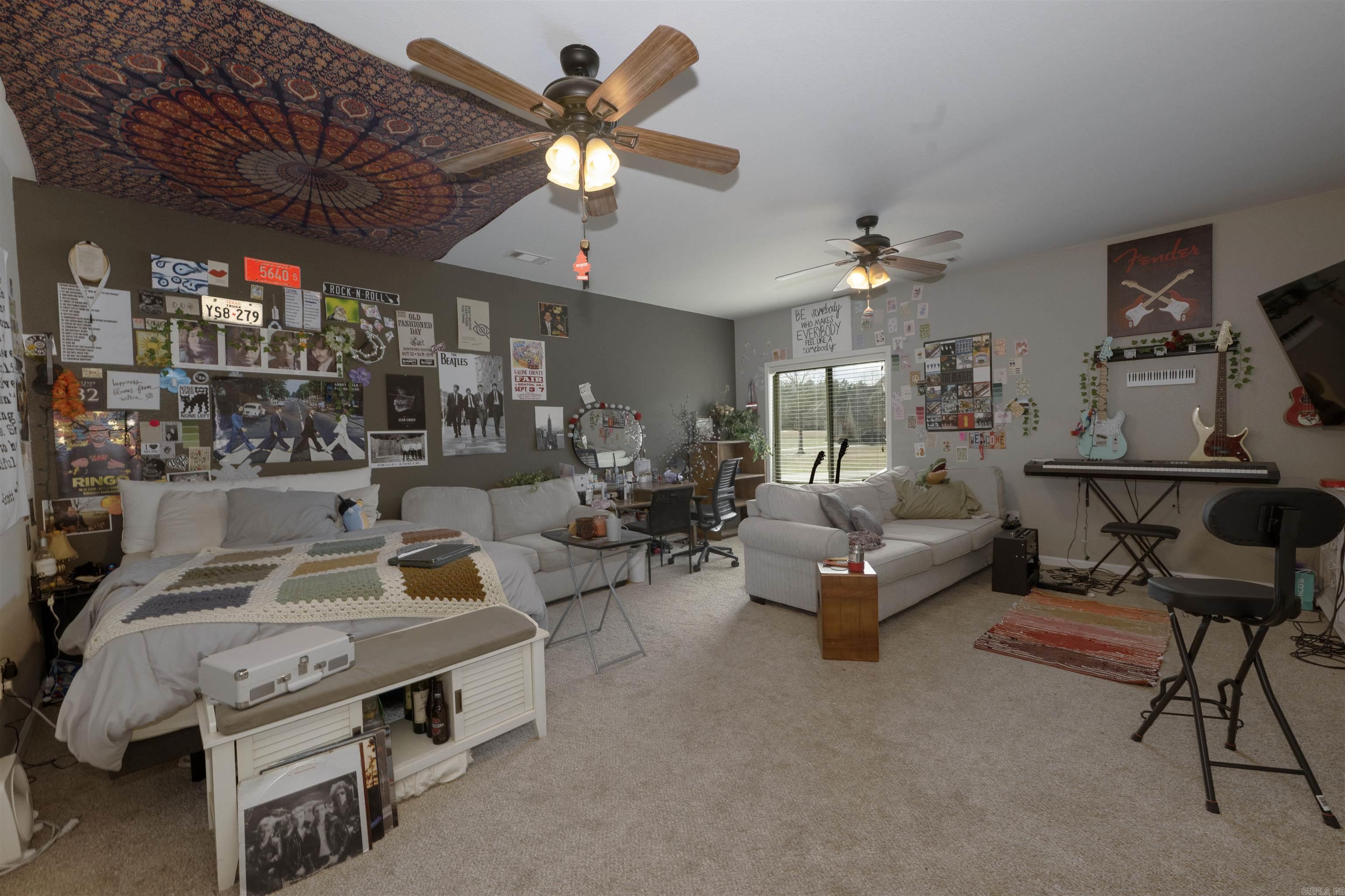 STONEHILL - Residential