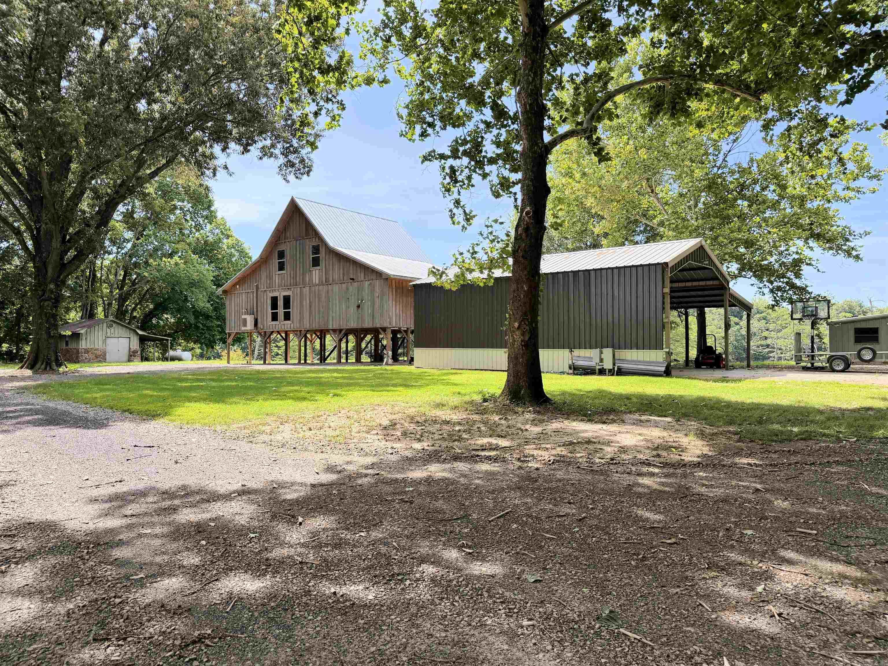 Metes & Bounds - Residential