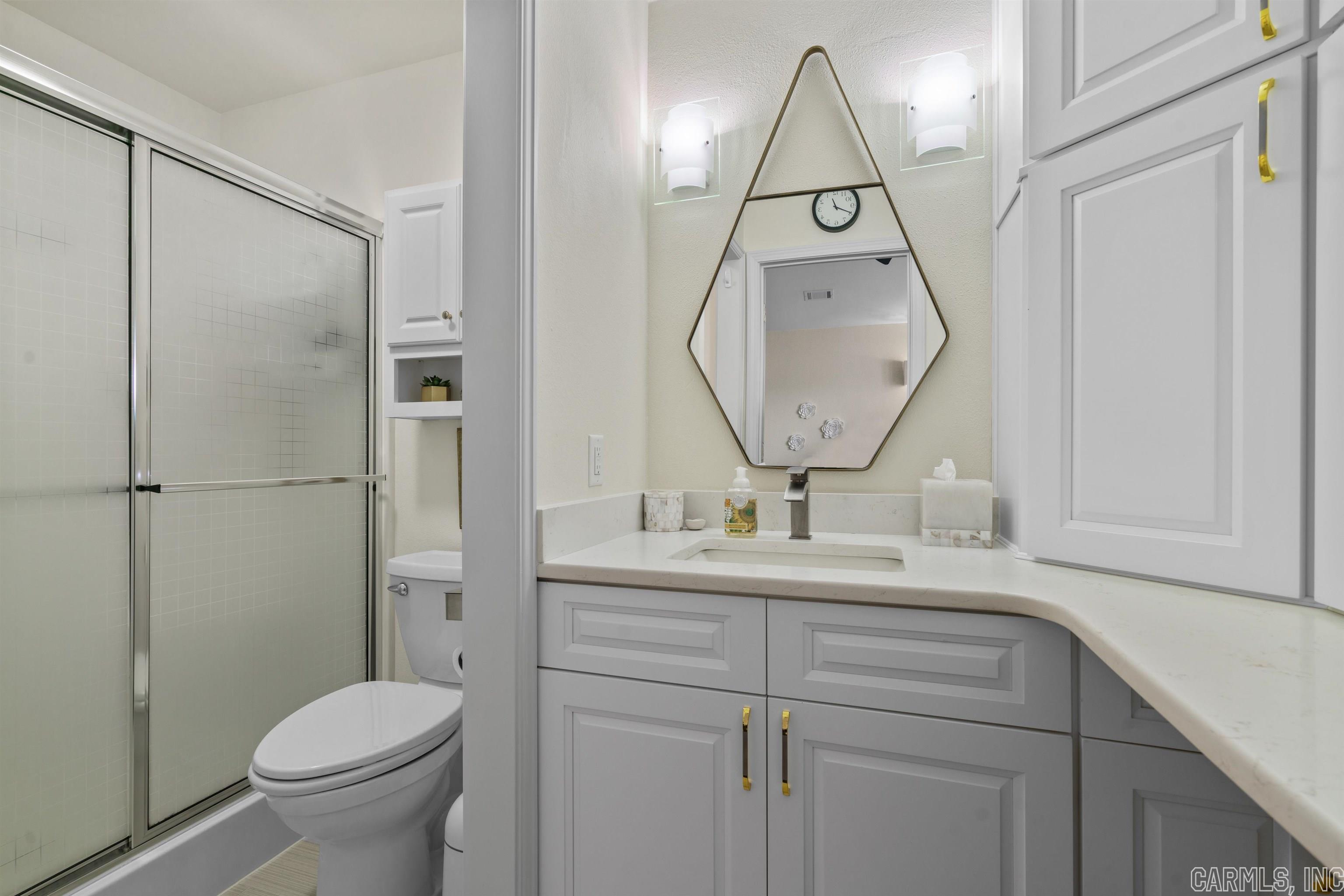 MAJESTIC LAKE VILLAGE TOWNHOMES - Residential