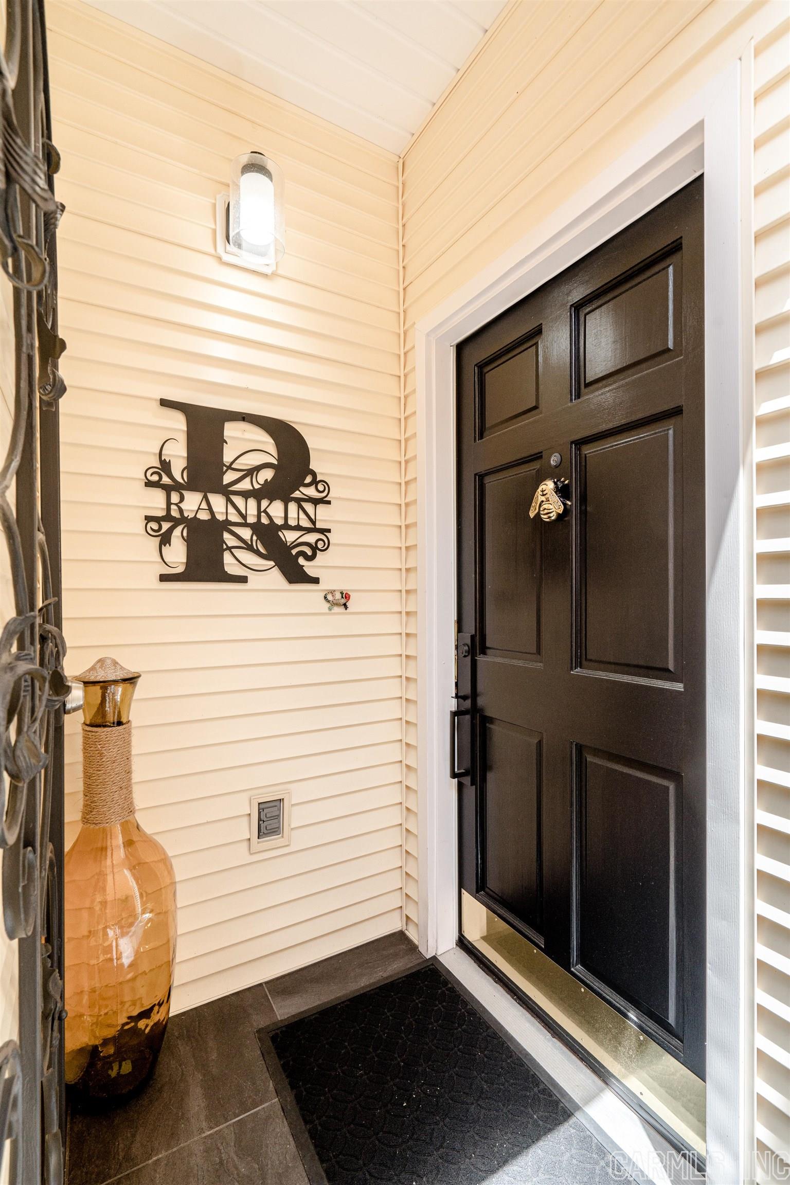 MAJESTIC LAKE VILLAGE TOWNHOMES - Residential