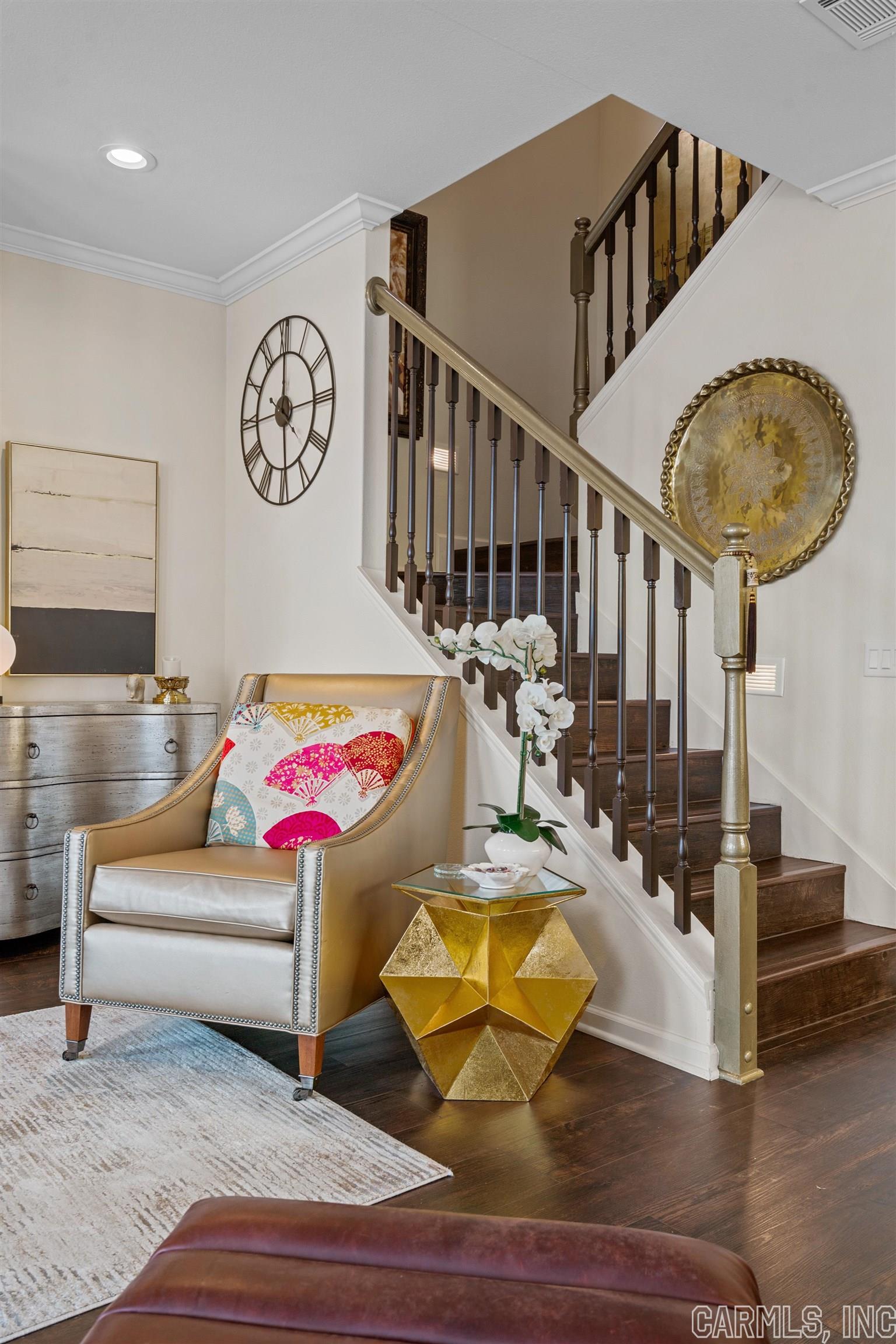 MAJESTIC LAKE VILLAGE TOWNHOMES - Residential