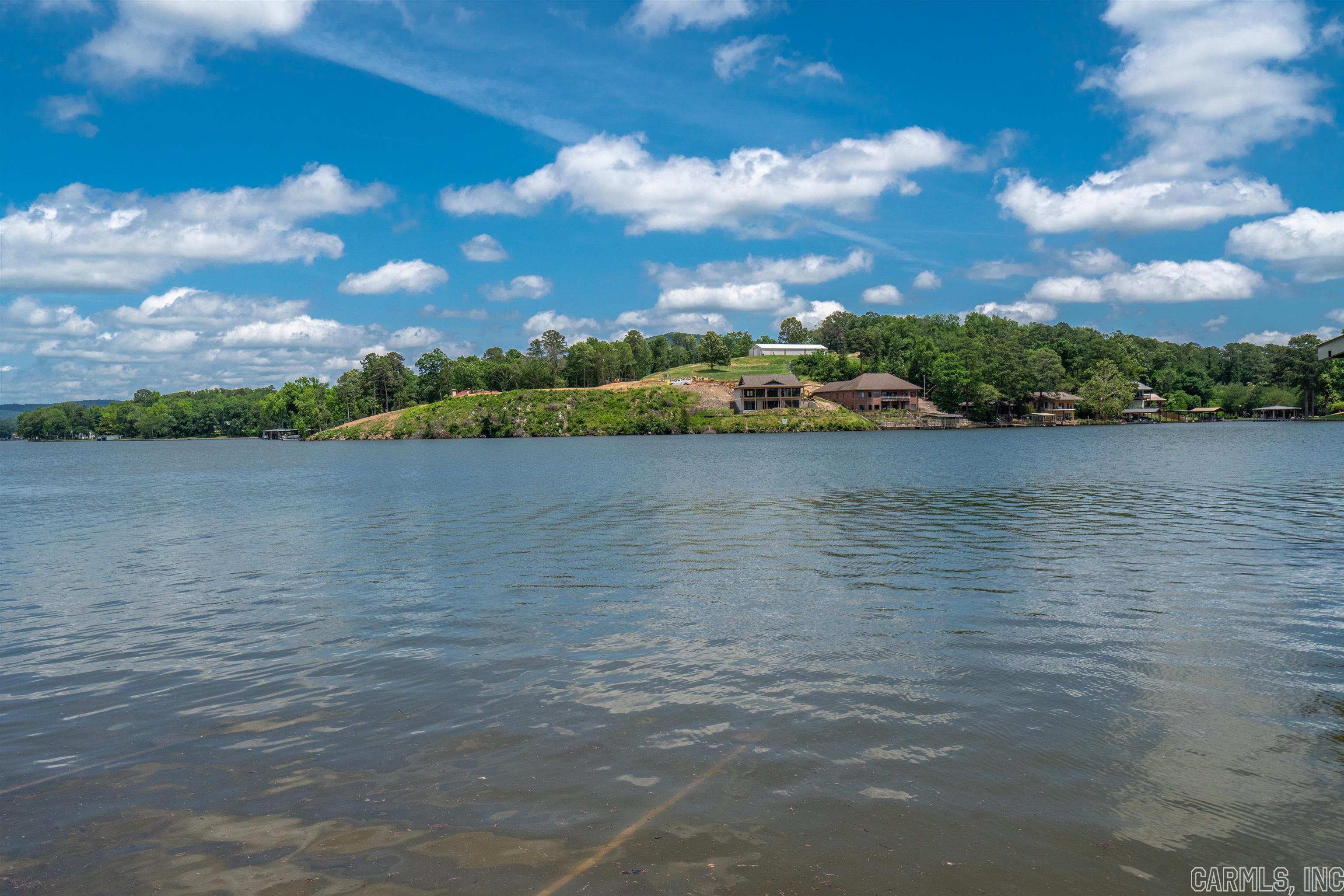 MAJESTIC LAKE VILLAGE TOWNHOMES - Residential