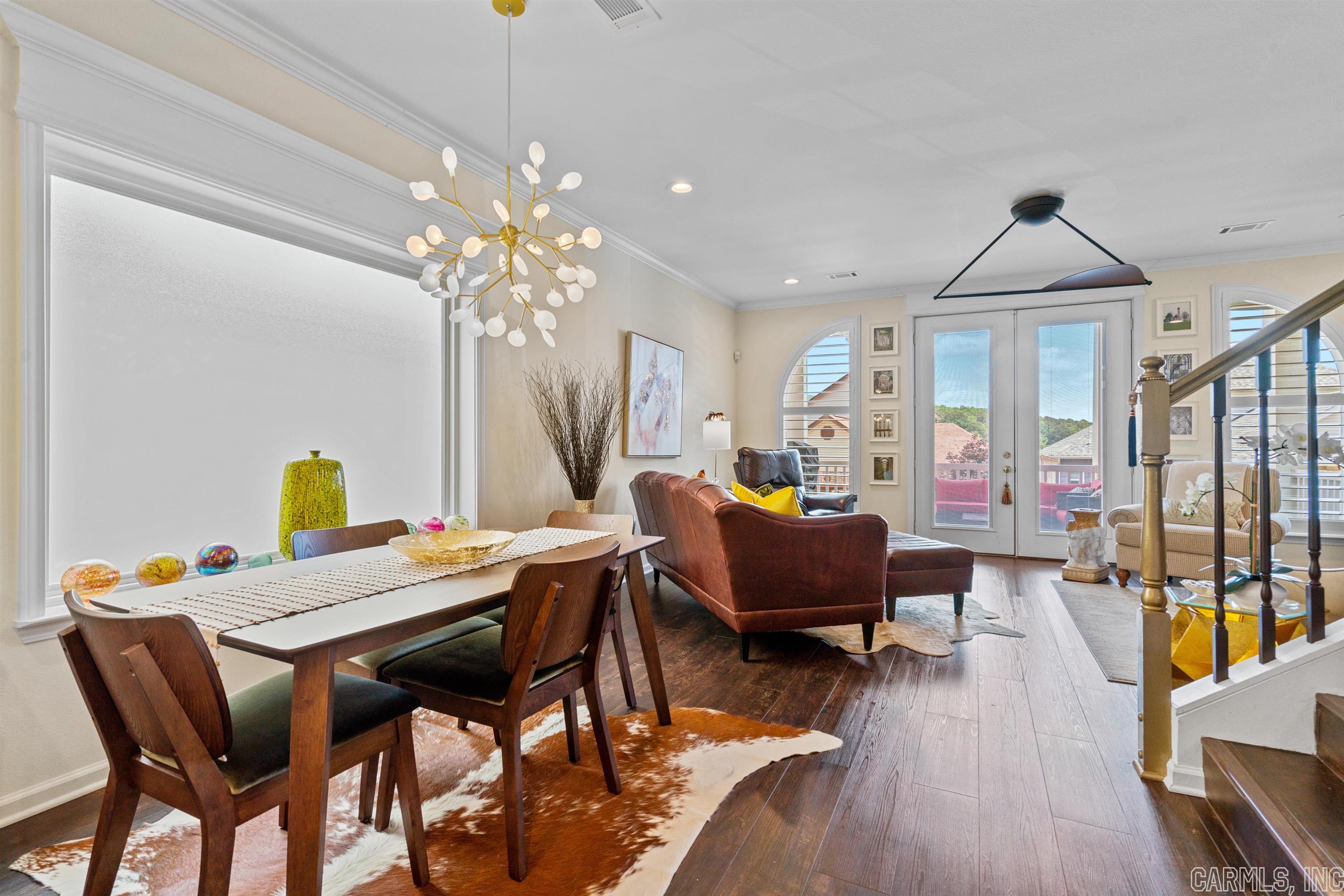 MAJESTIC LAKE VILLAGE TOWNHOMES - Residential