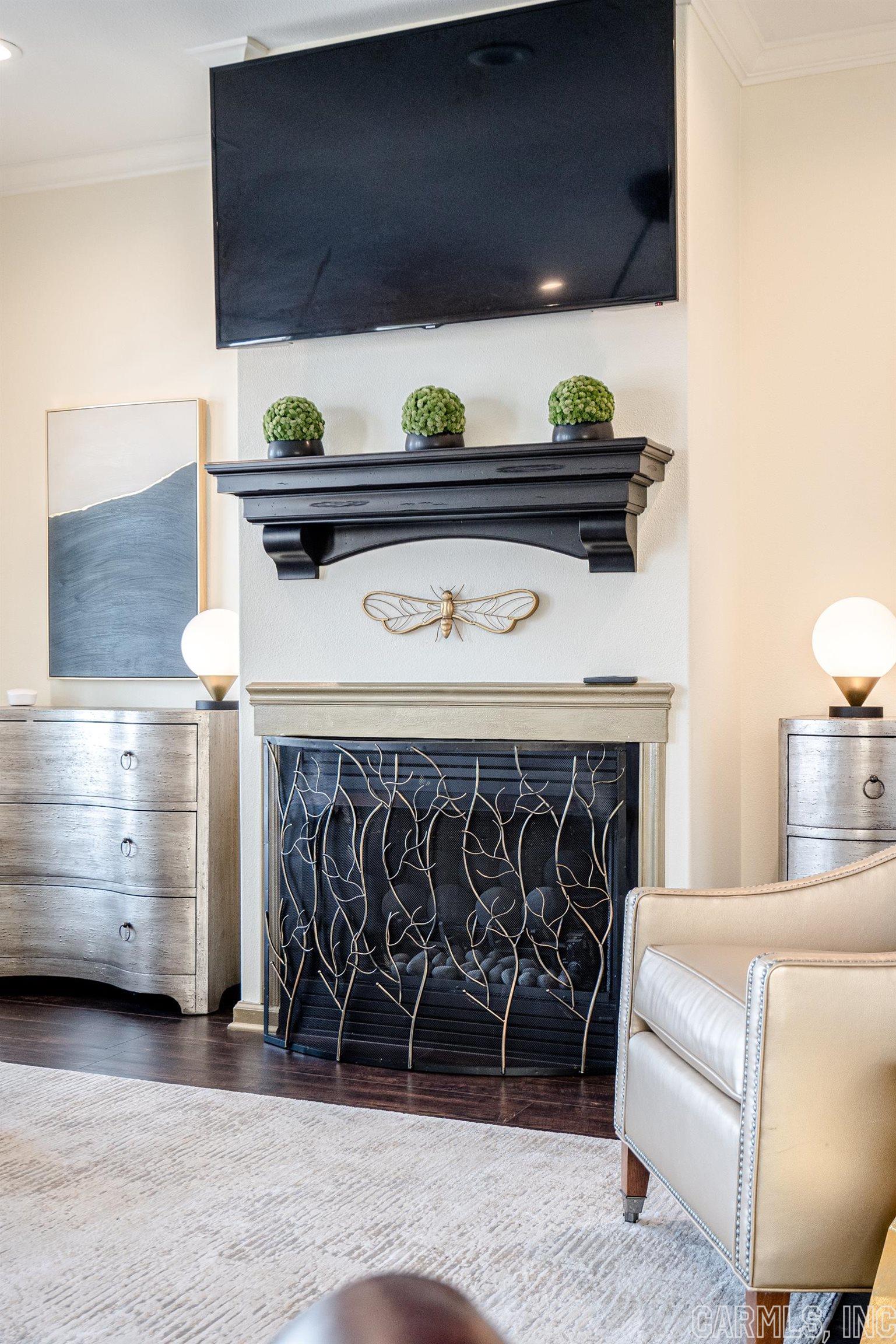 MAJESTIC LAKE VILLAGE TOWNHOMES - Residential