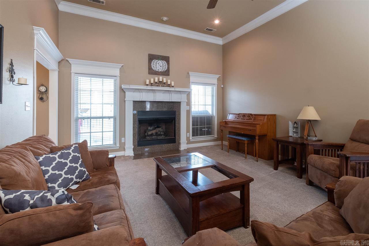HURRICANE MEADOWS - Residential