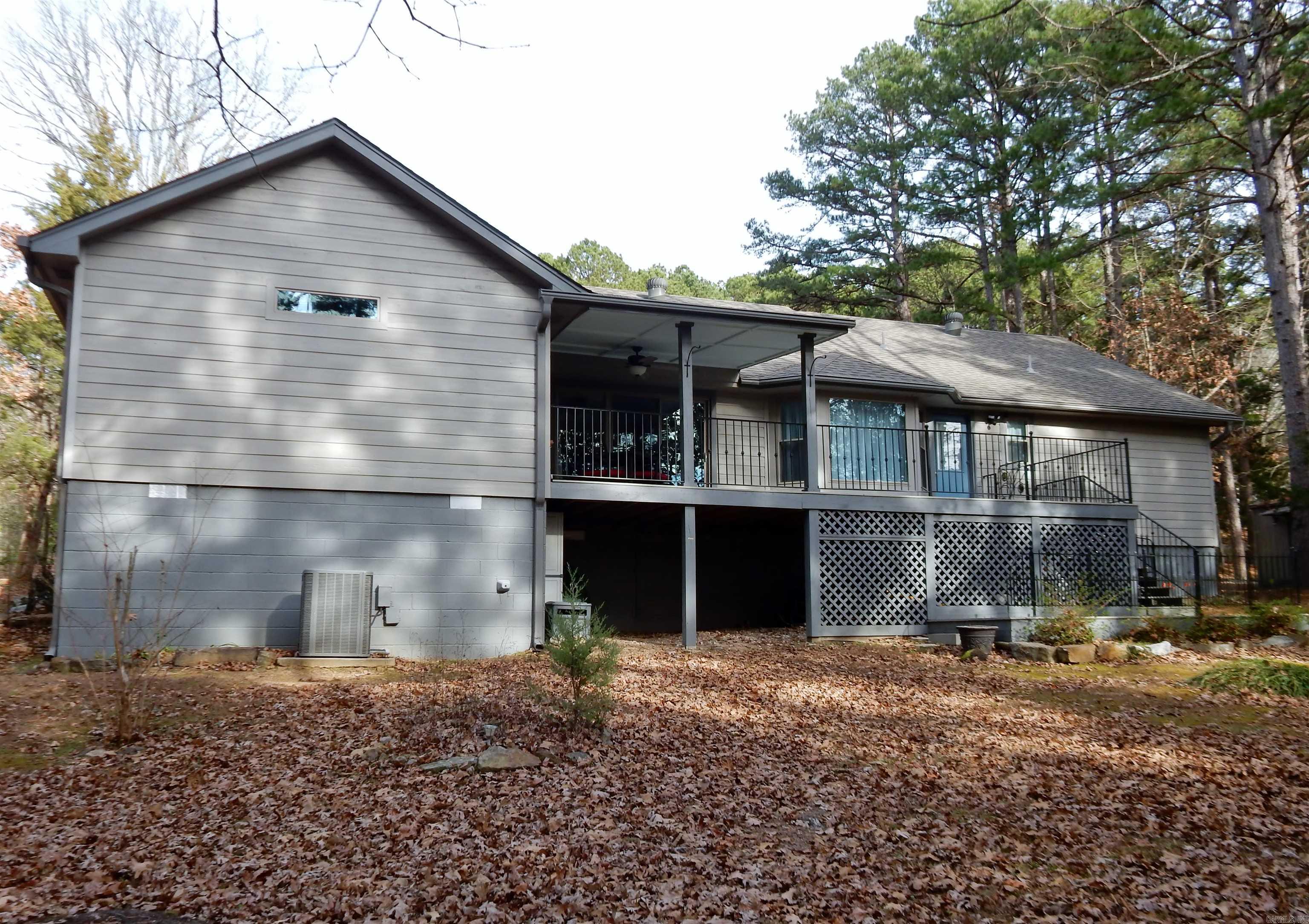 MOUNTAIN RANCH - Residential