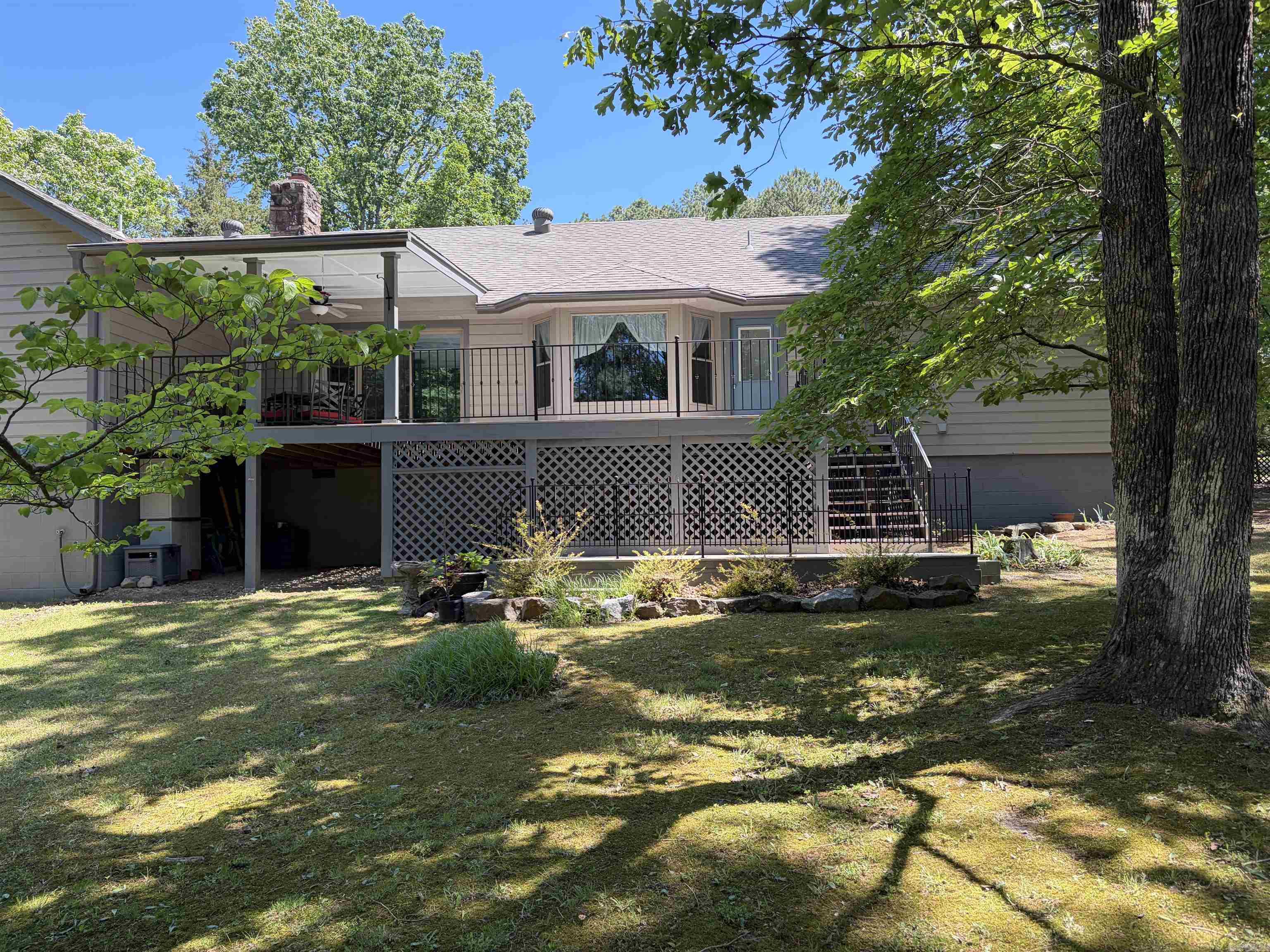 MOUNTAIN RANCH - Residential