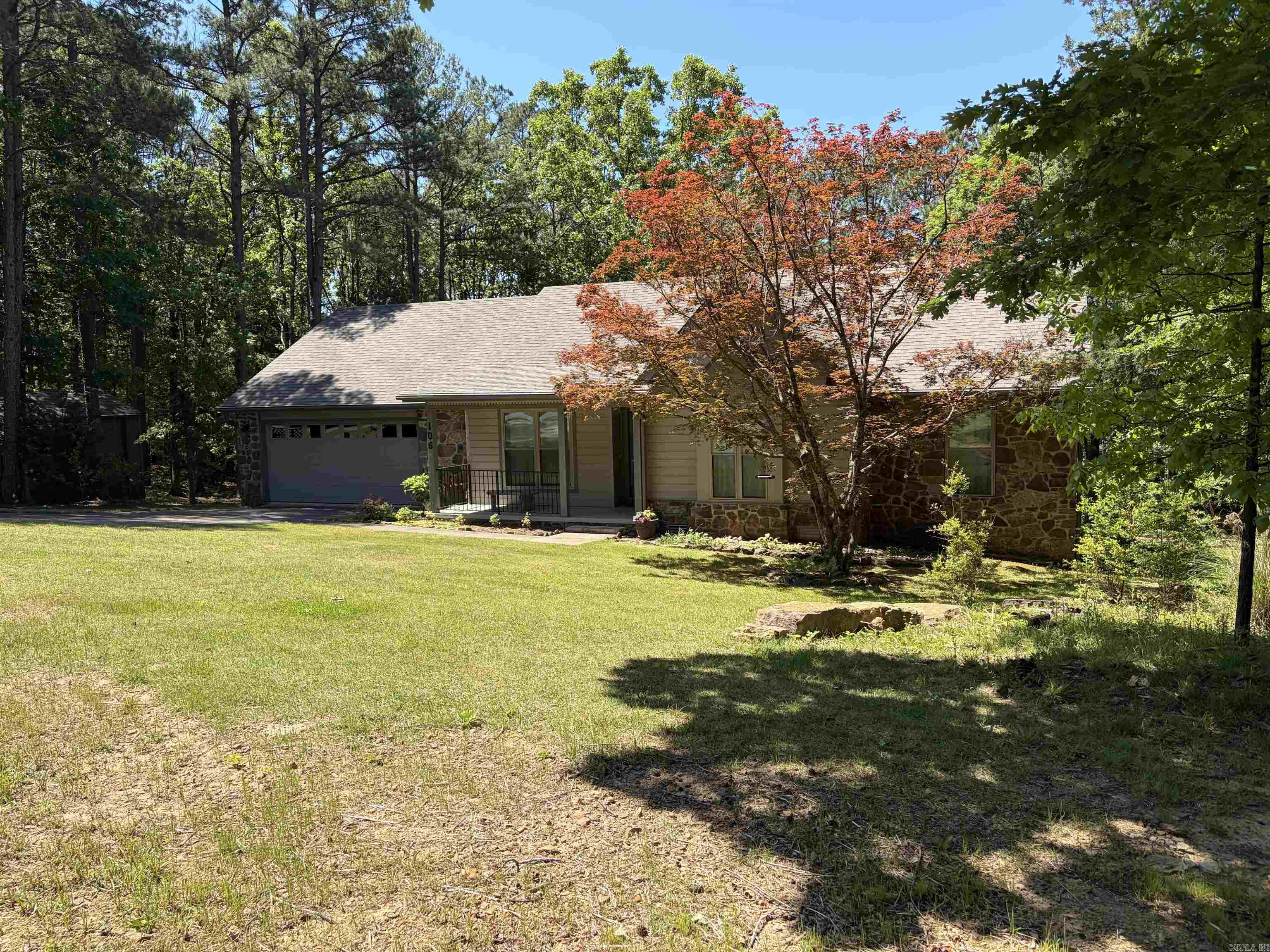 MOUNTAIN RANCH - Residential