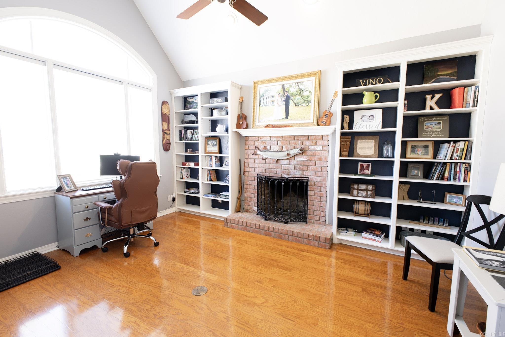 TIMBERLANE PLACE - Residential