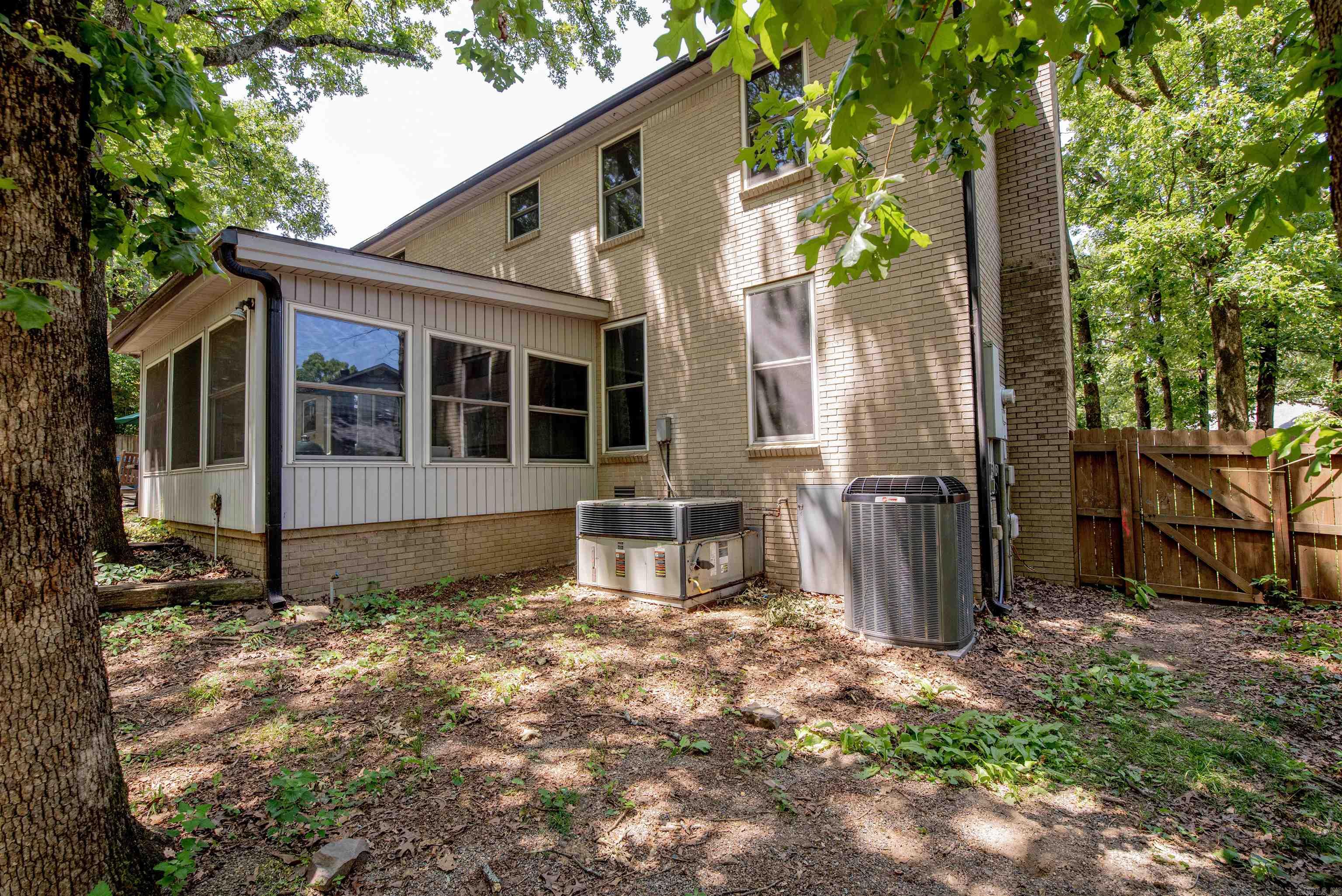 PLEASANT VALLEY - Residential