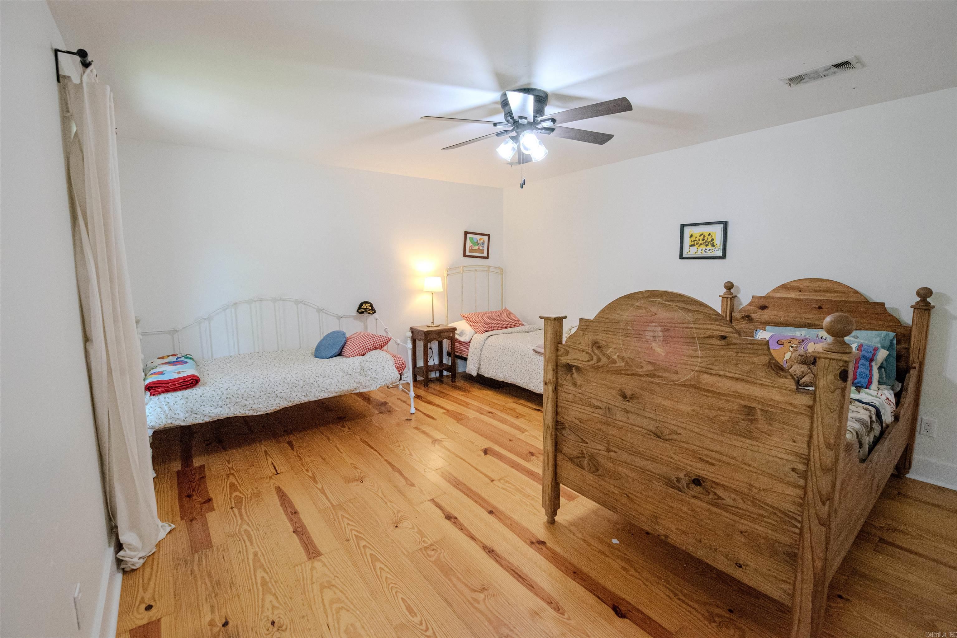 PLEASANT VALLEY - Residential