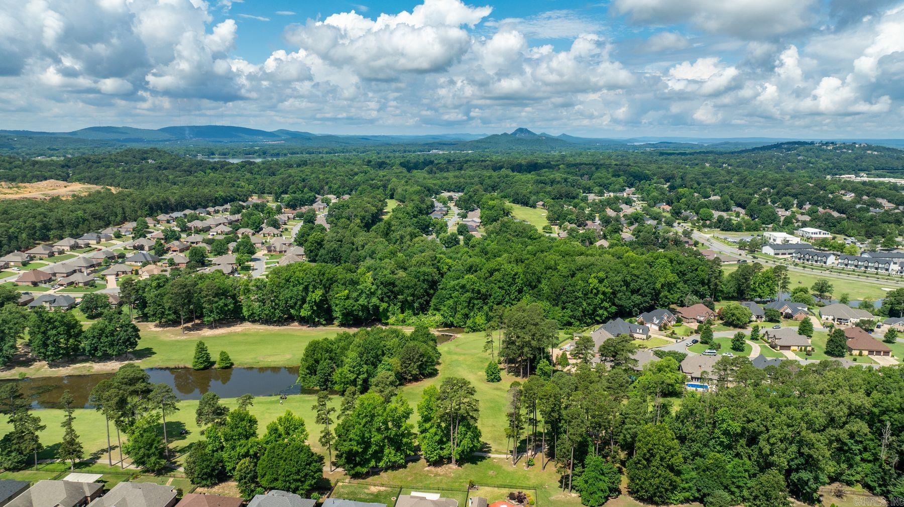 COUNTRY CLUB OF ARK THE - Residential