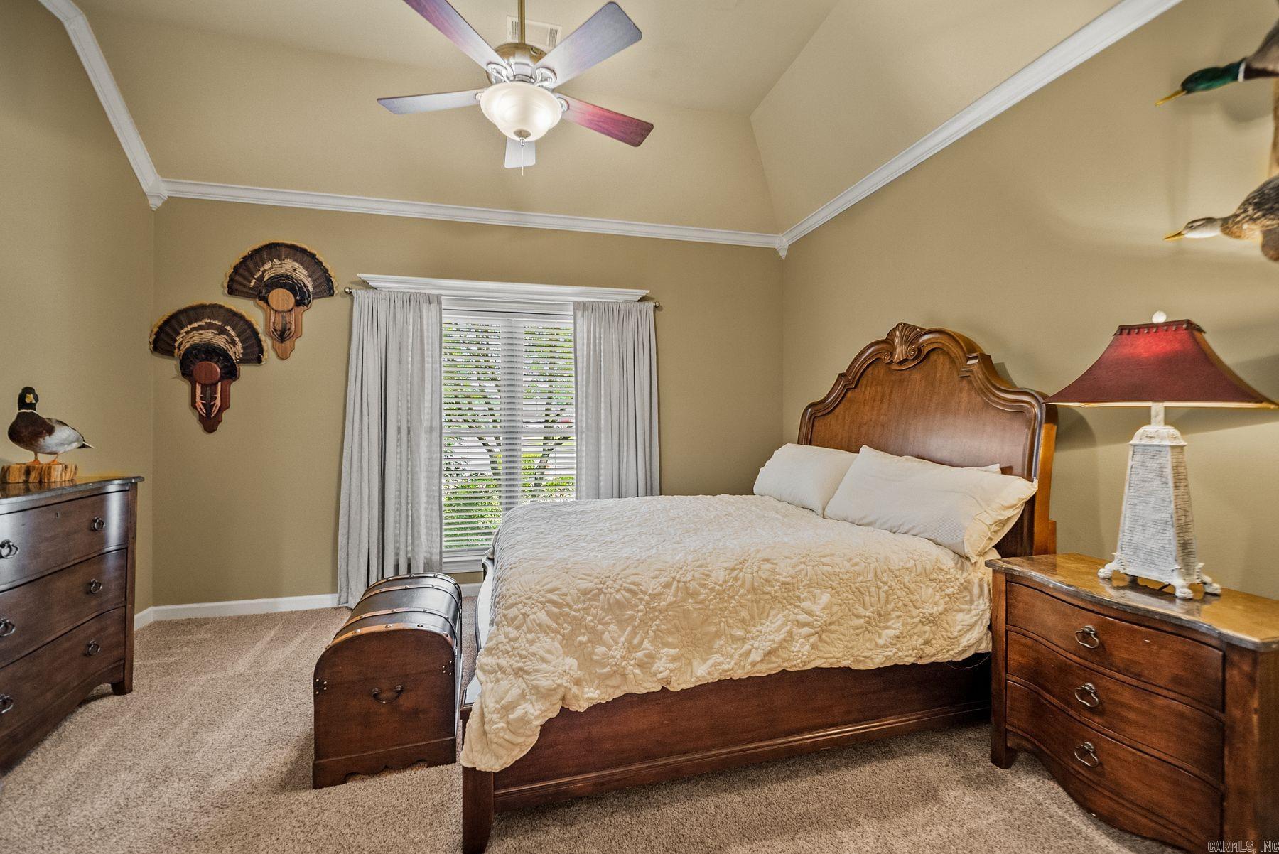 COUNTRY CLUB OF ARK THE - Residential