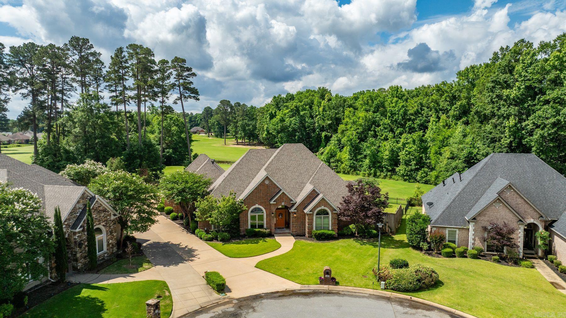 COUNTRY CLUB OF ARK THE - Residential