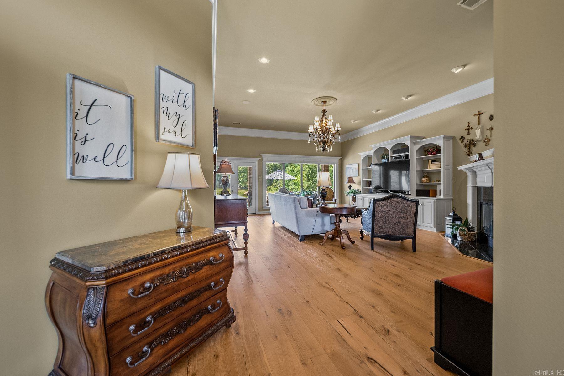 COUNTRY CLUB OF ARK THE - Residential
