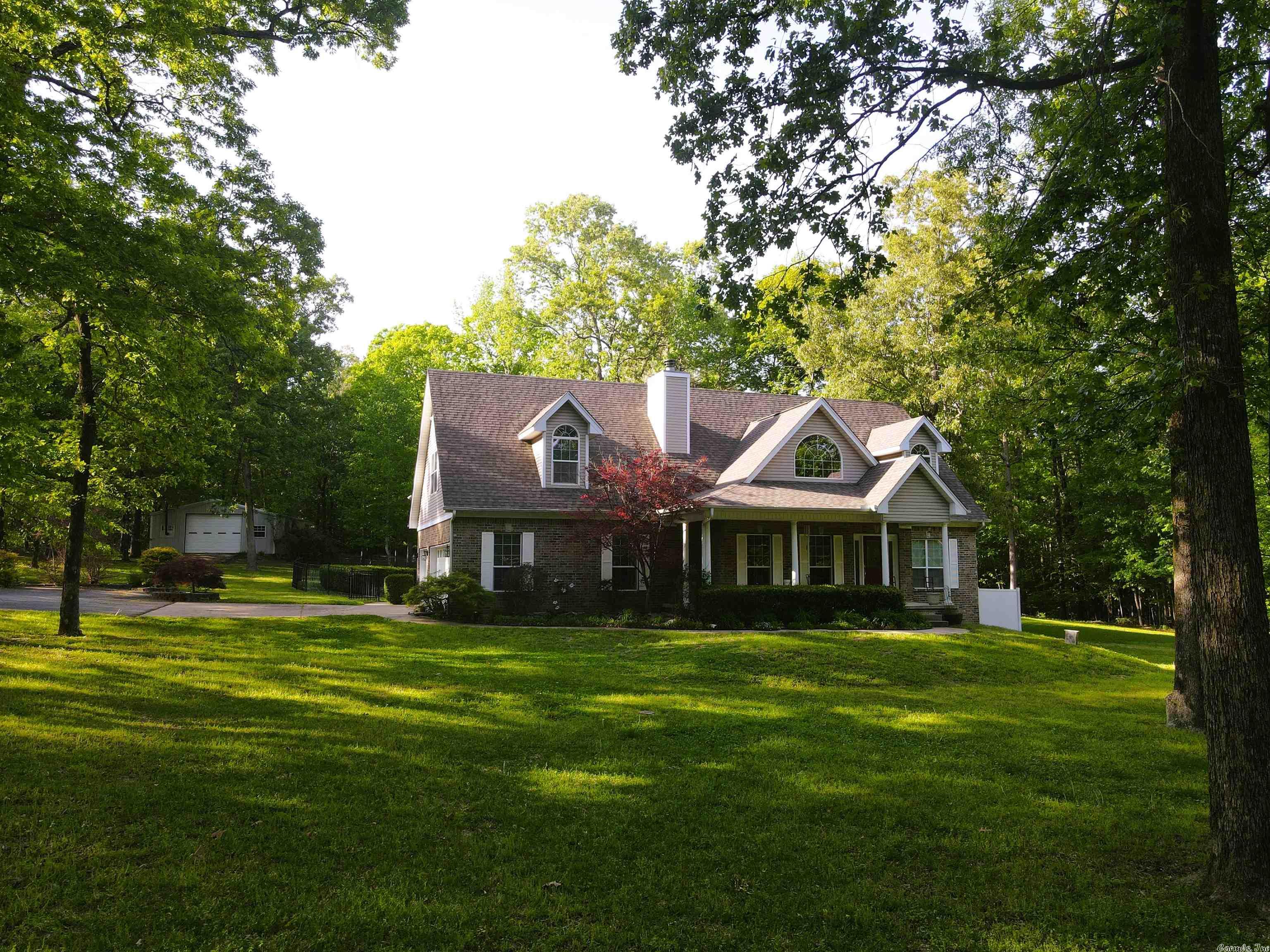 THE HILLS - Residential