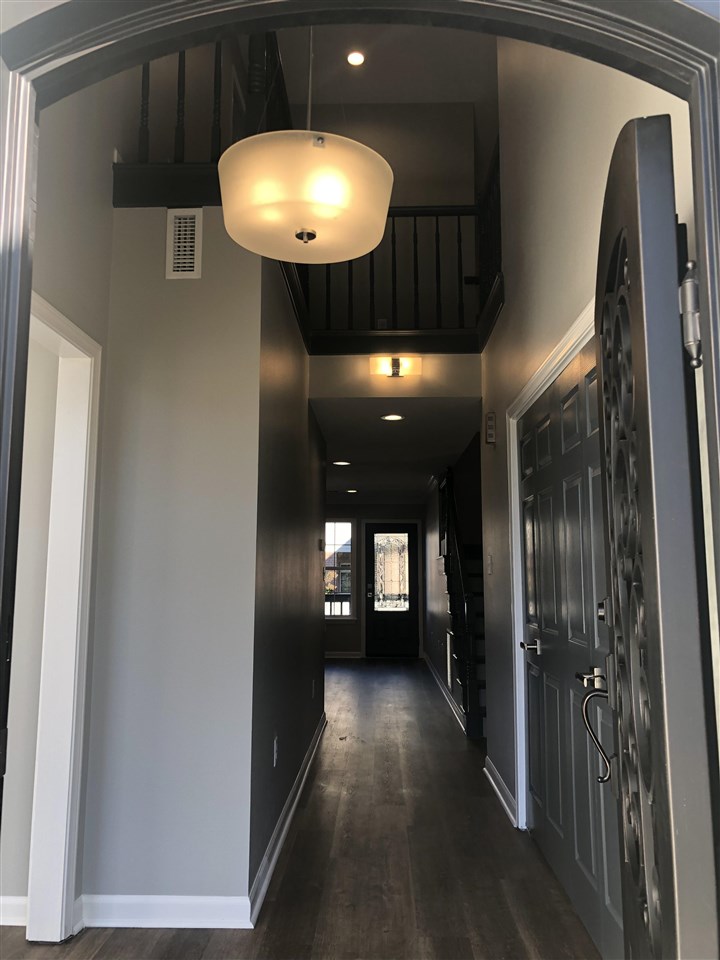 Belle Meade - Residential