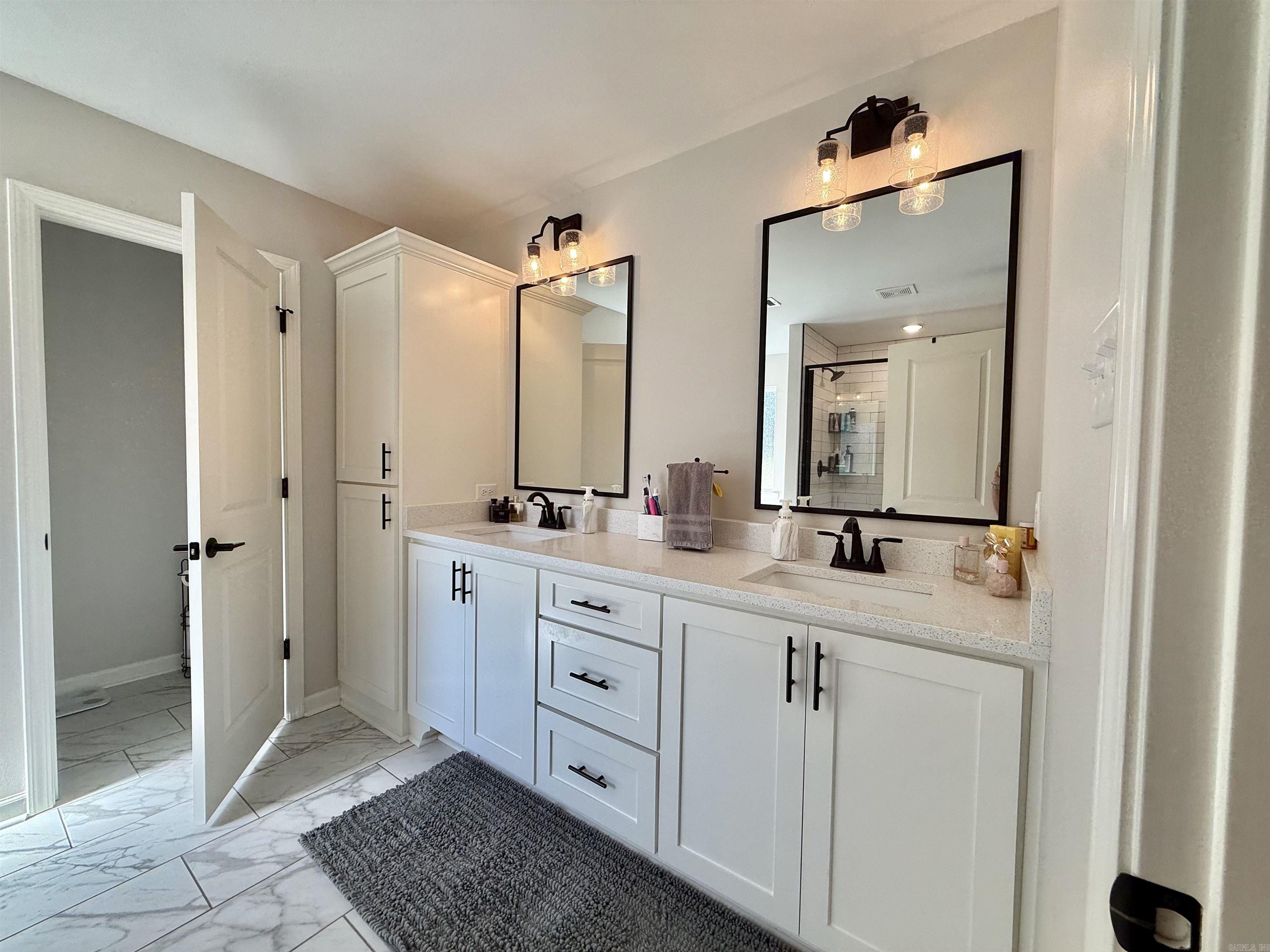 TIMBER POINT - Residential