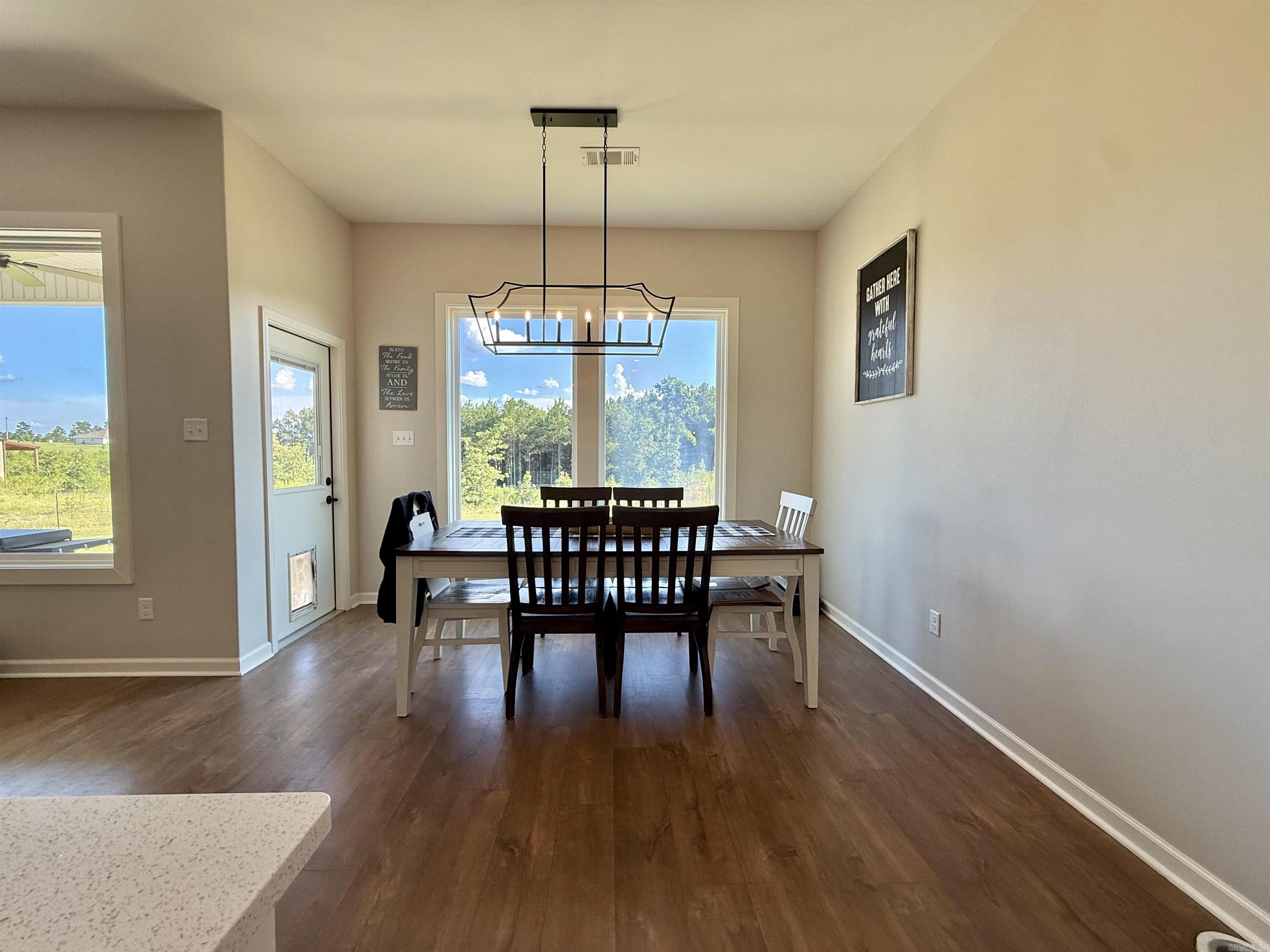 TIMBER POINT - Residential