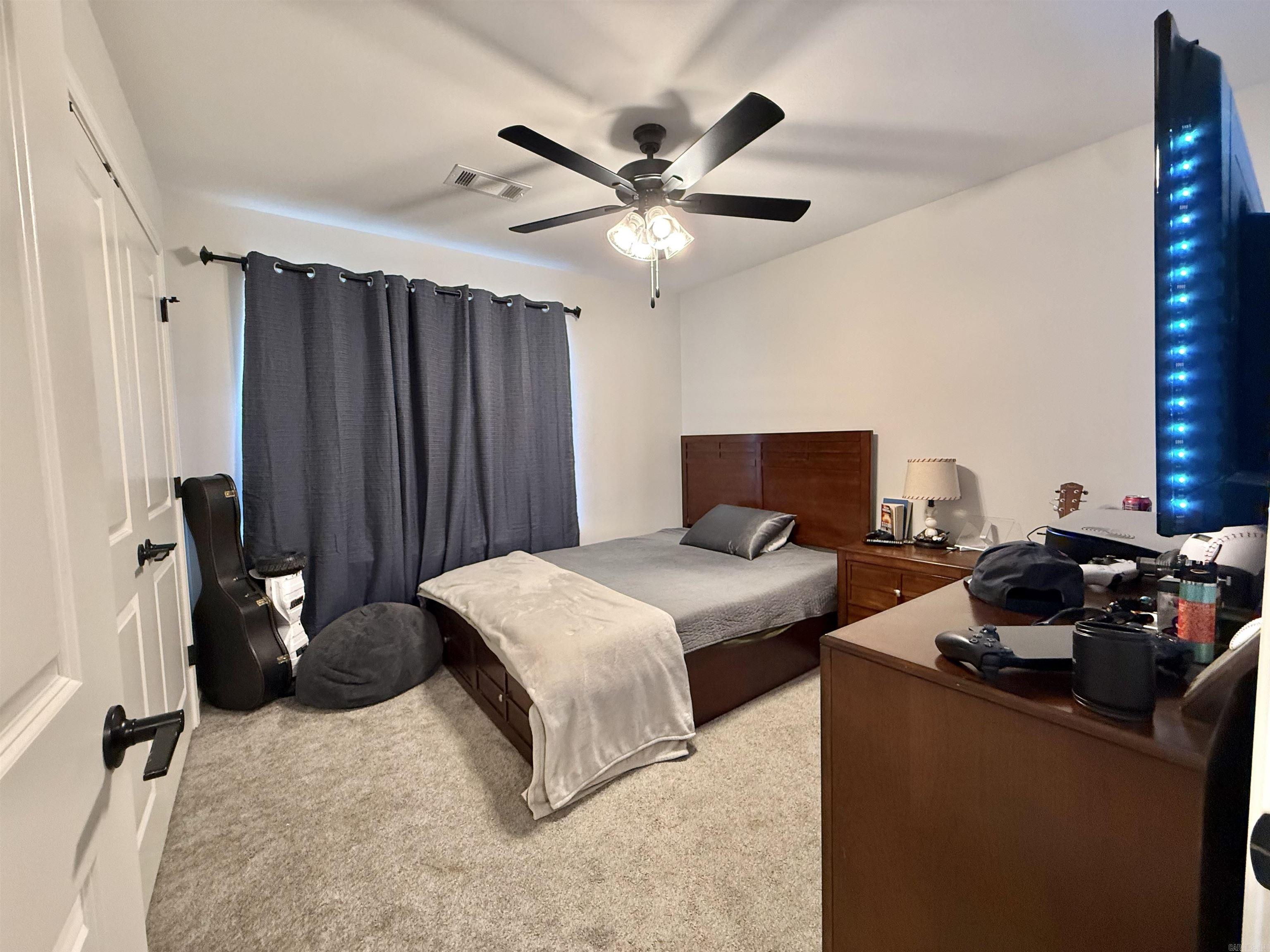 TIMBER POINT - Residential