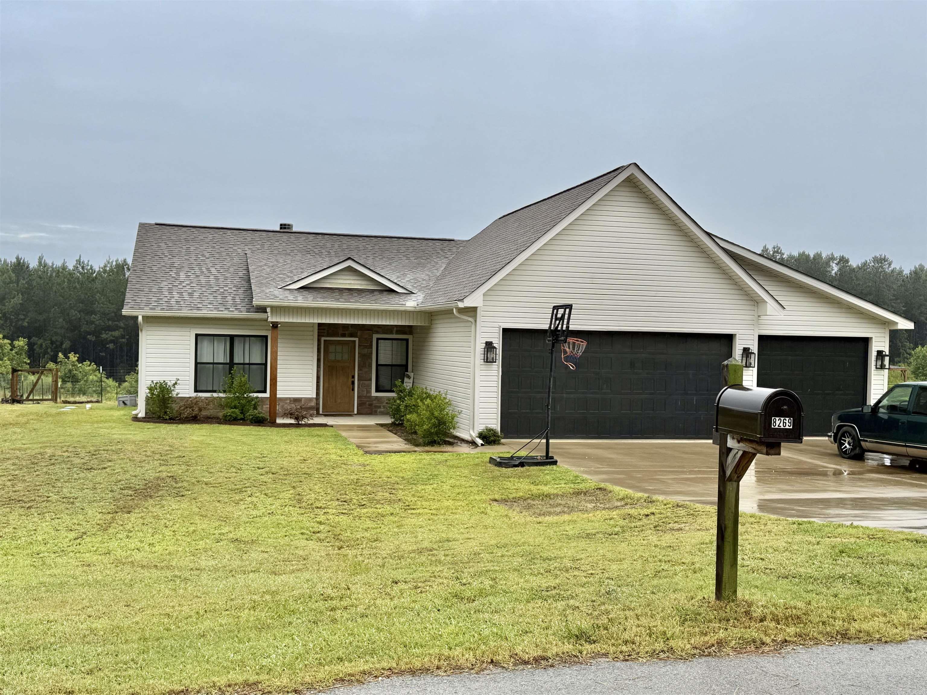 TIMBER POINT - Residential