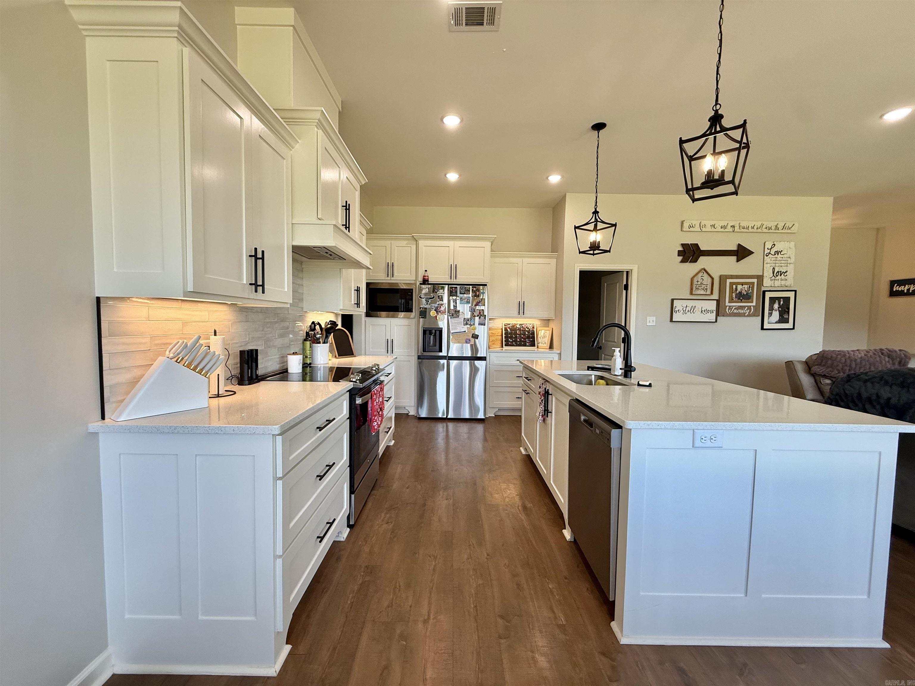 TIMBER POINT - Residential