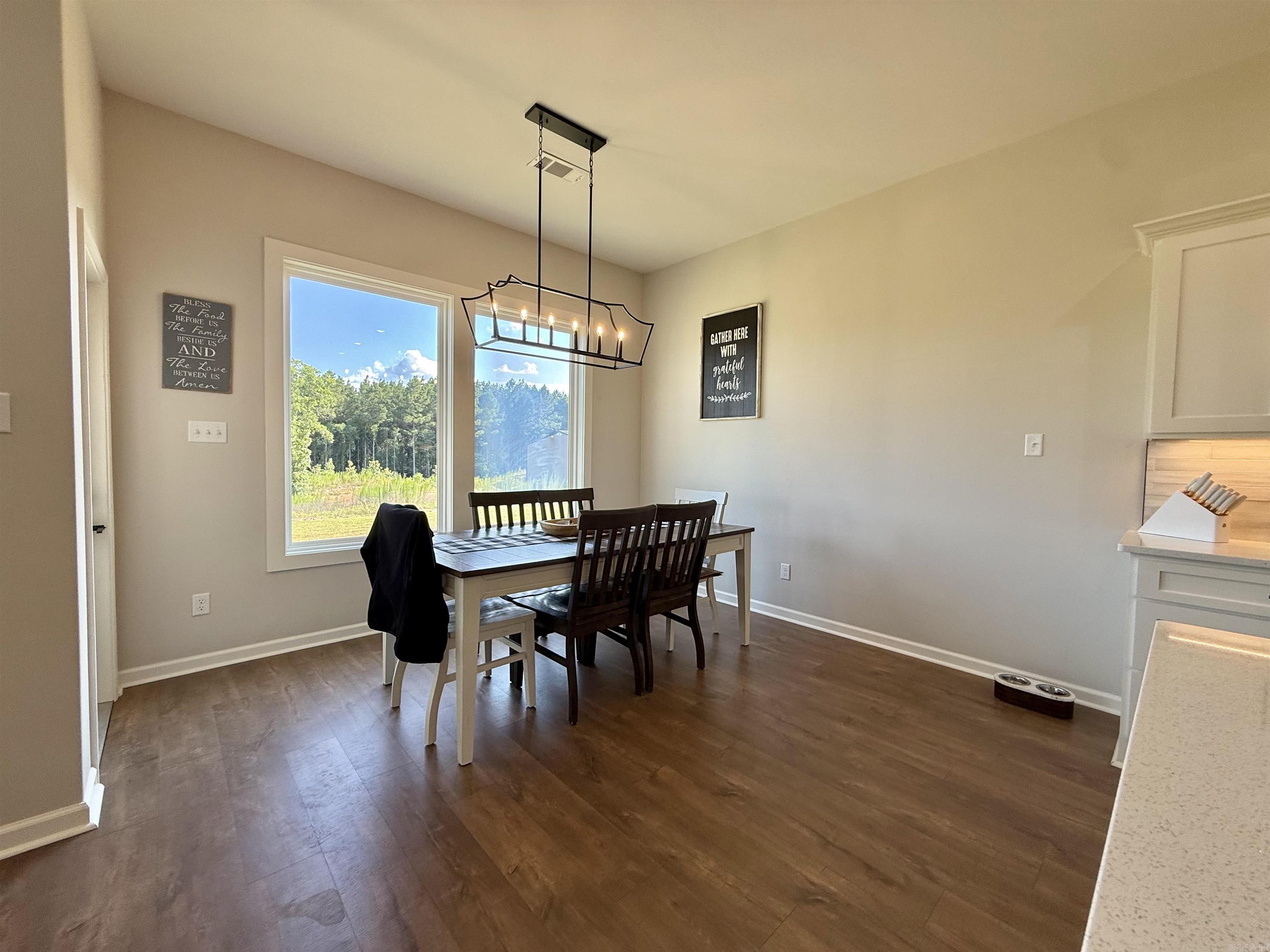 TIMBER POINT - Residential