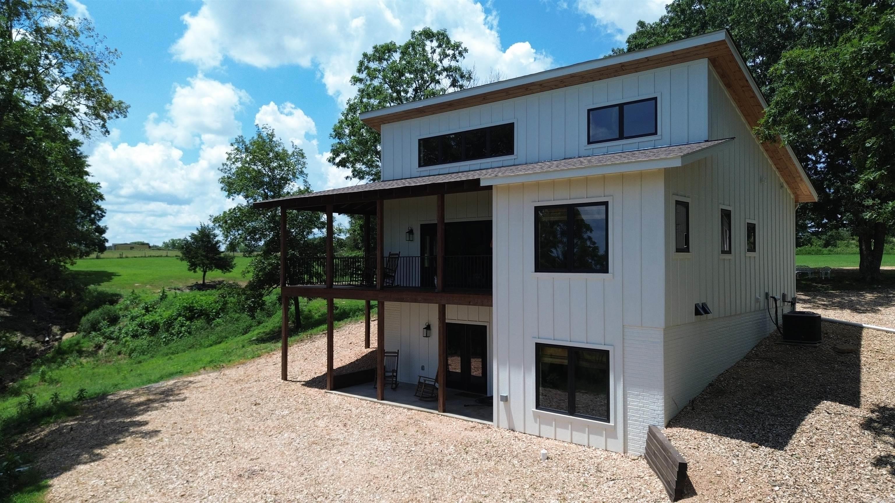Metes & Bounds - Residential