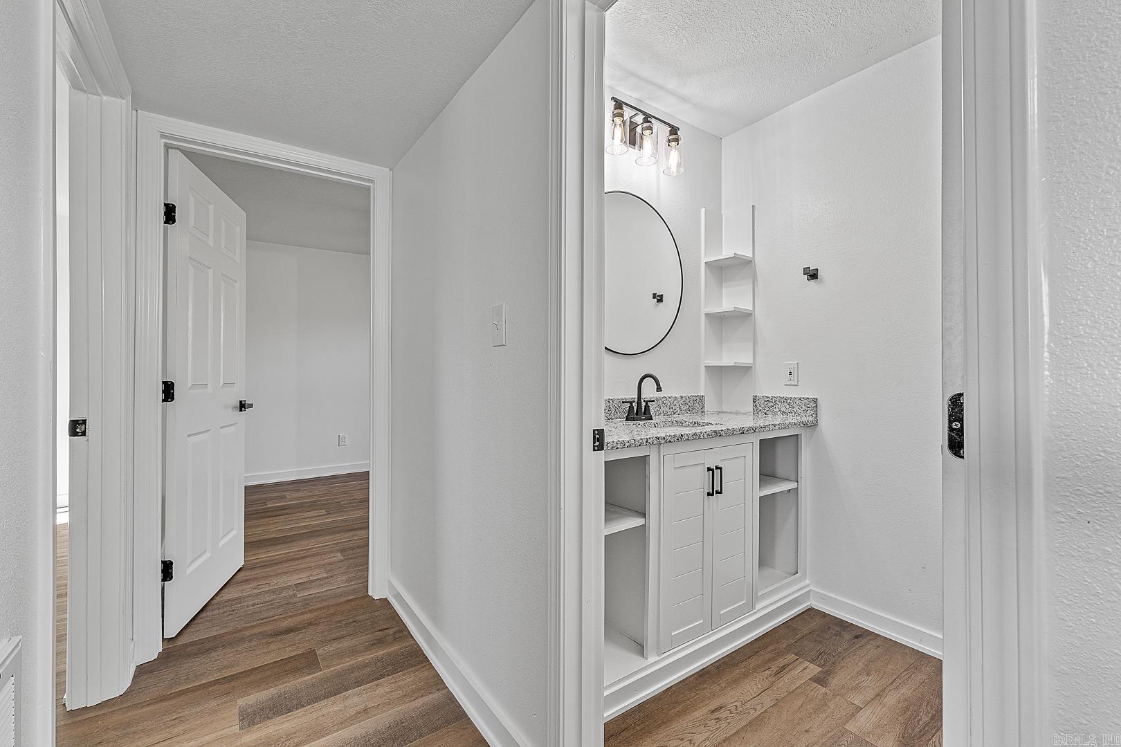 SAN MANTEO VILLAGE - Residential