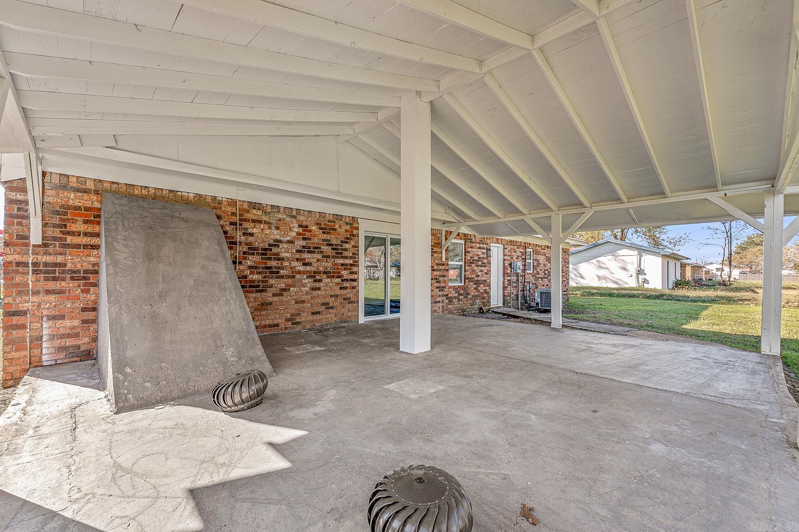 SAN MANTEO VILLAGE - Residential