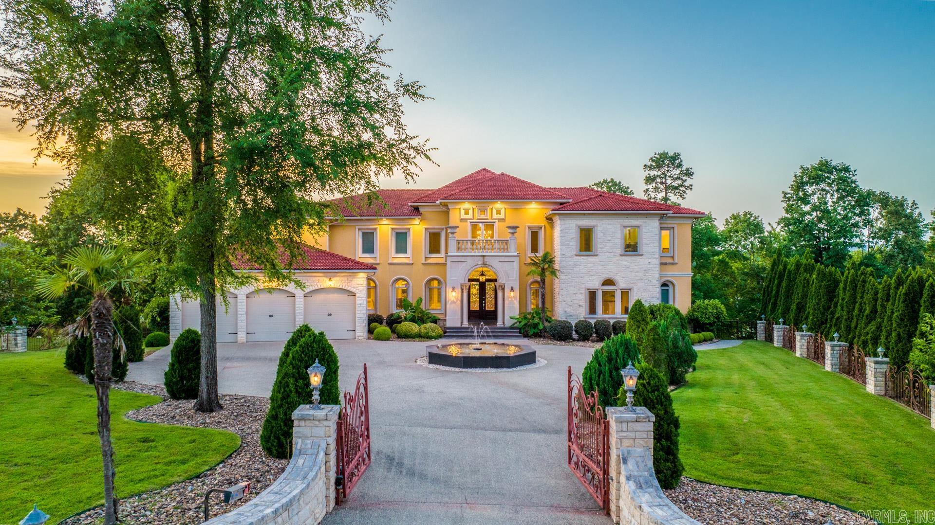 HUNTER HEIGHTS - Residential
