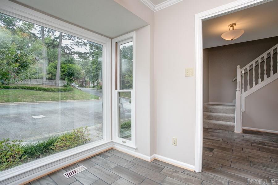 ANDOVER SQUARE - Residential