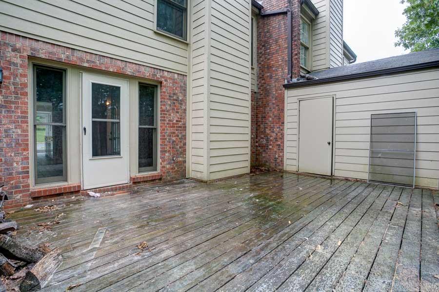 ANDOVER SQUARE - Residential