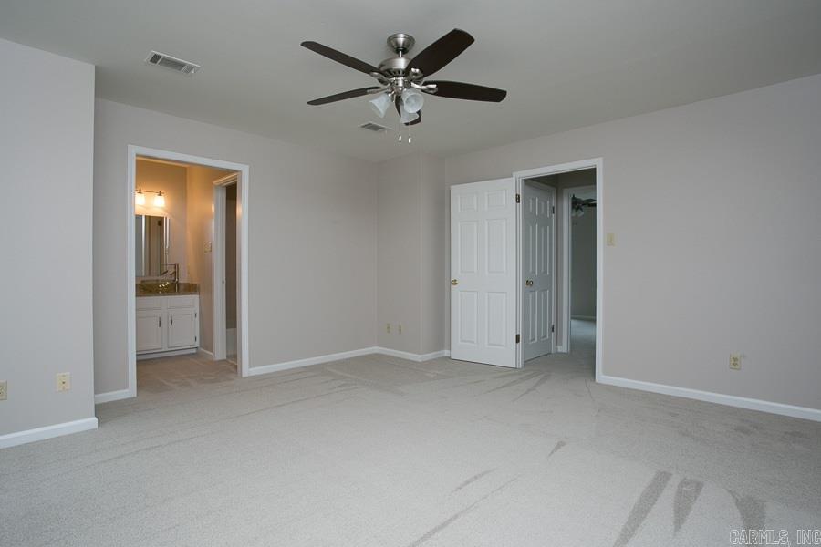 ANDOVER SQUARE - Residential